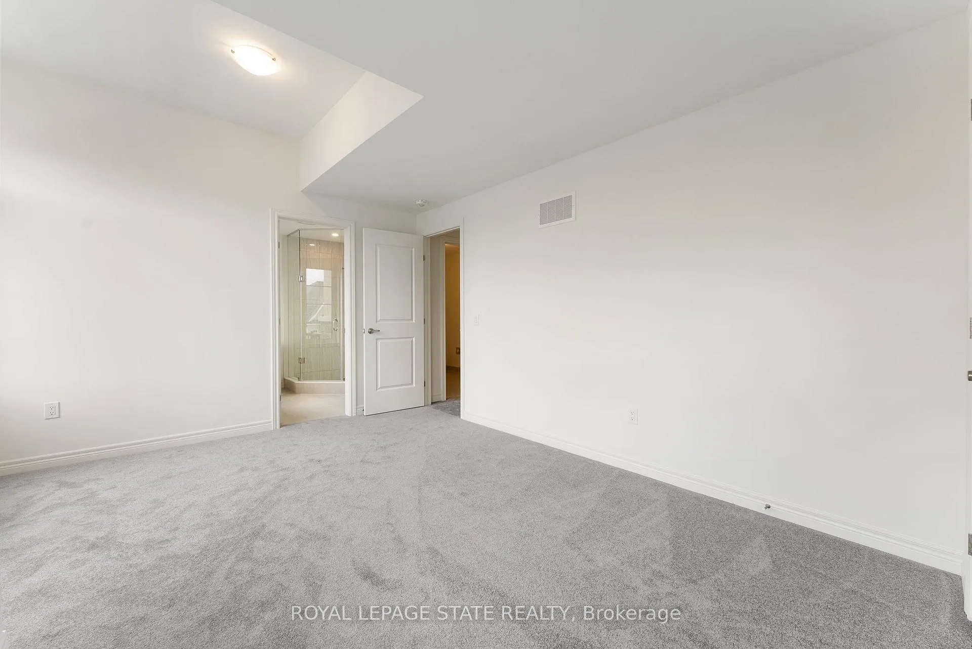 Photo 37 of 19 Shawbridge Court, Hamilton, Stoney Creek Mountain — HOMEH