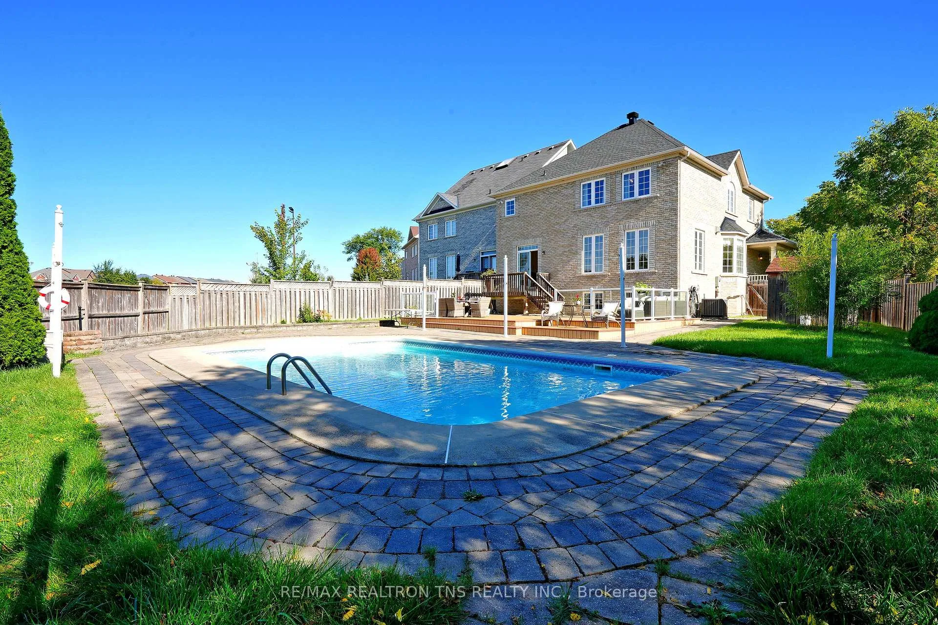 Photo 36 of 150 The Bridle Walk, Markham, Berczy — HOMEH