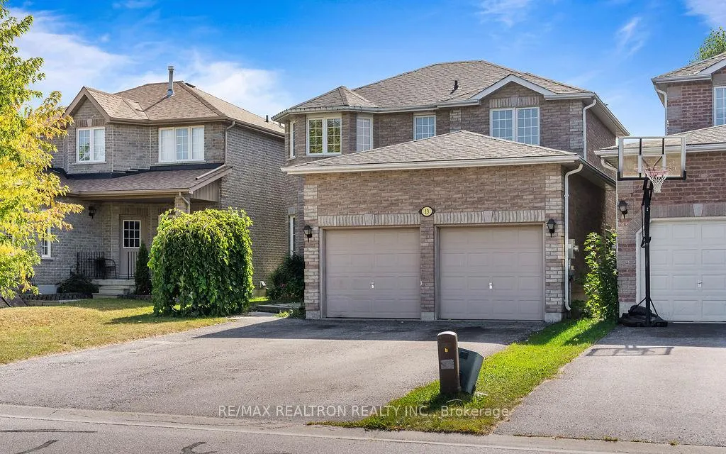 Photo 1 of Unit Bsmt, 13 Penvill Trail, Barrie, Ardagh — HOMEH