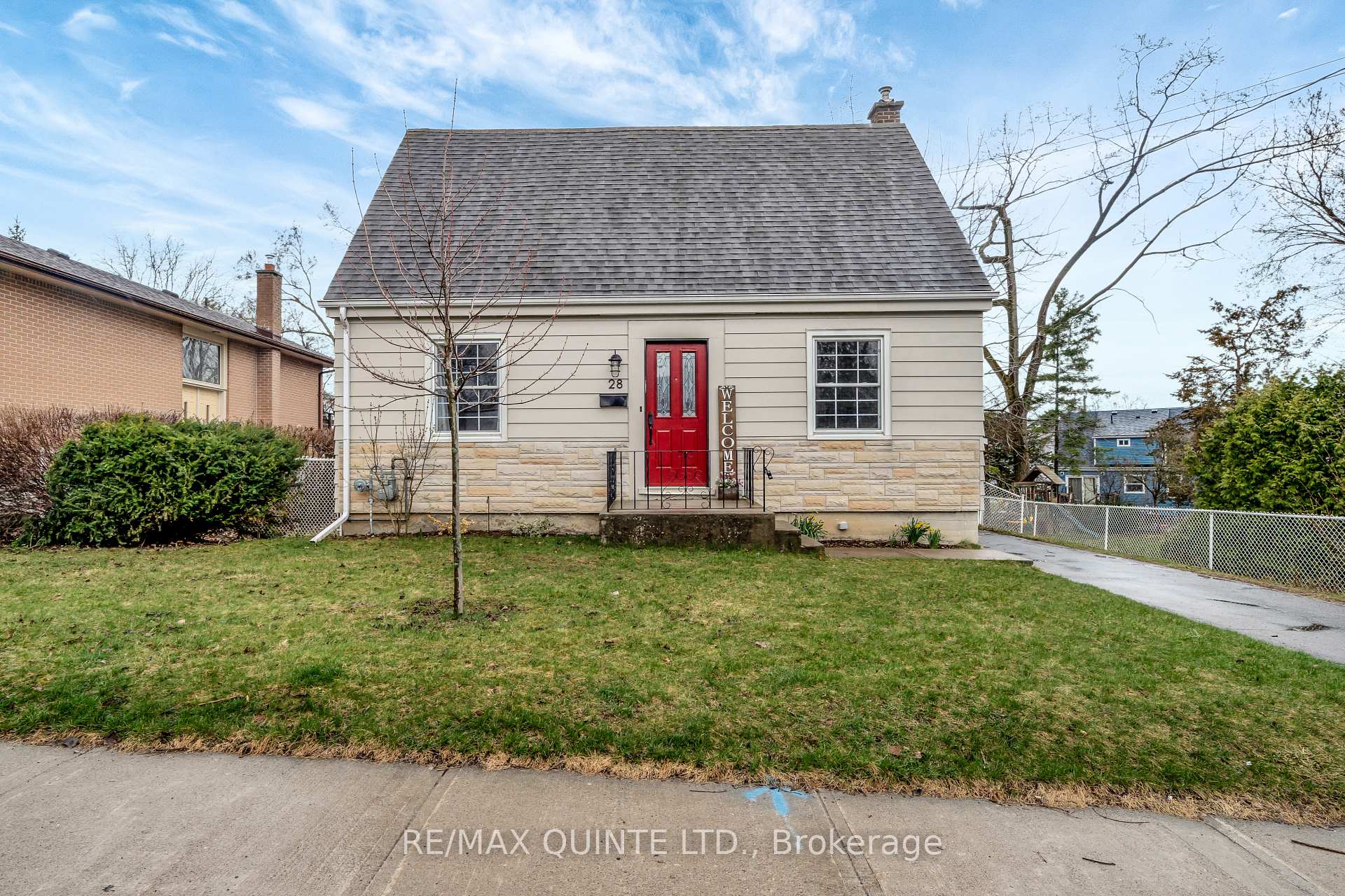 Front of 28 Fairway Avenue