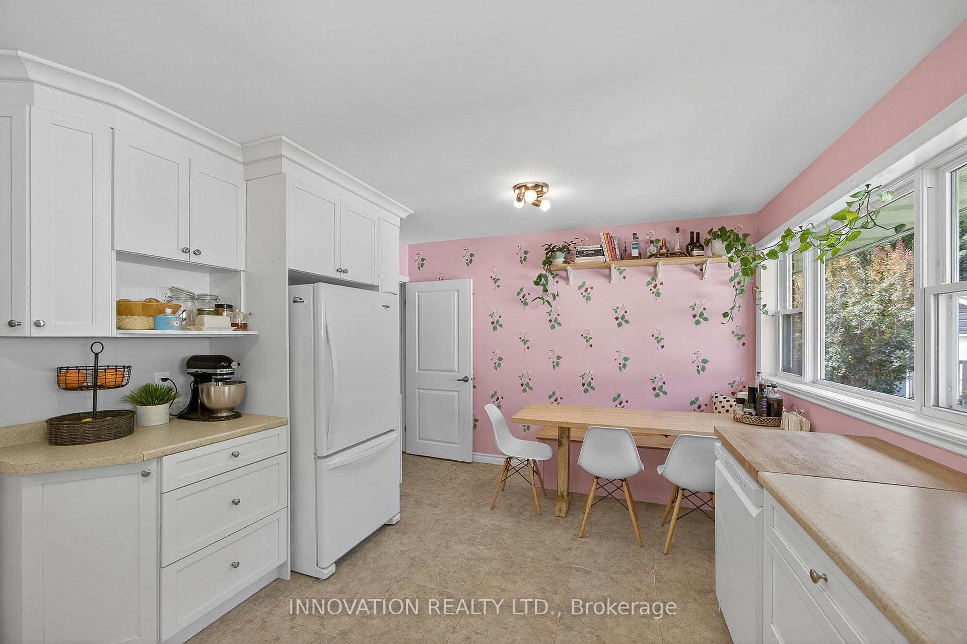 Photo 7 of 1407 Charles Street, Cornwall — HOMEH