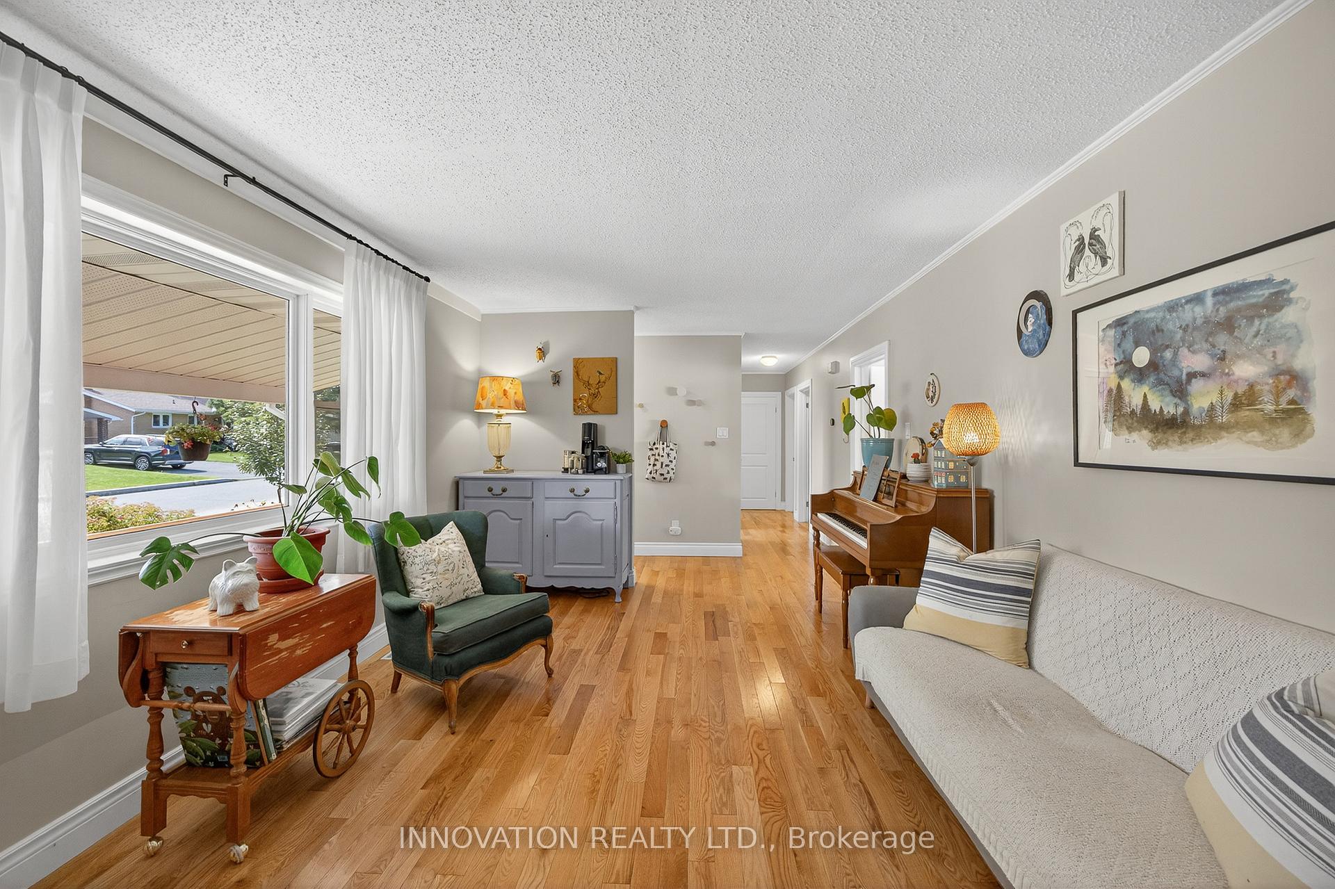 Photo 10 of 1407 Charles Street, Cornwall — HOMEH