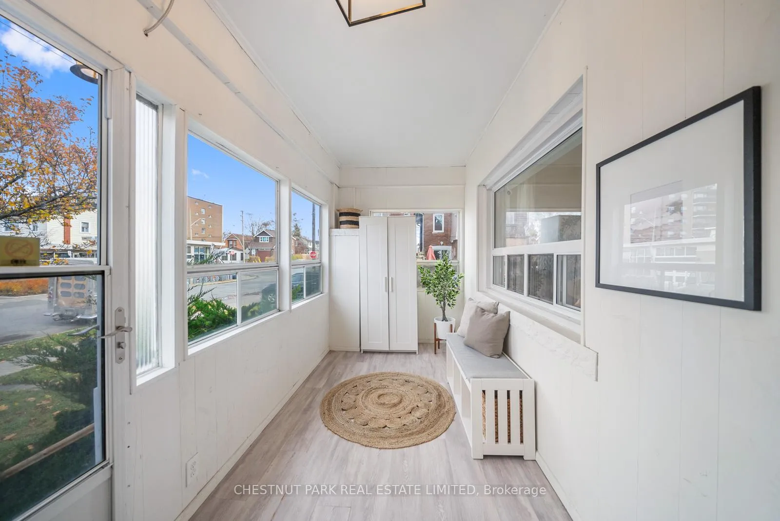 Photo 3 of 553 Strathmore Boulevard, Toronto, Danforth Village-East York — HOMEH