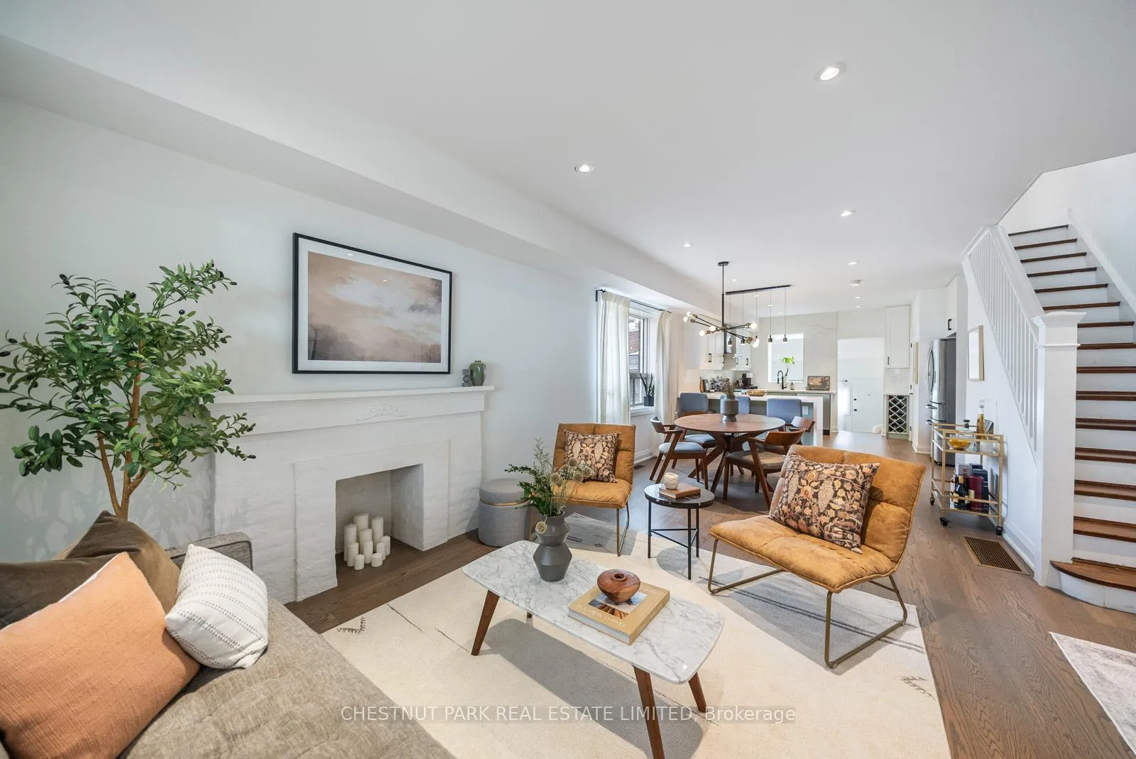 Photo 8 of 553 Strathmore Boulevard, Toronto, Danforth Village-East York — HOMEH