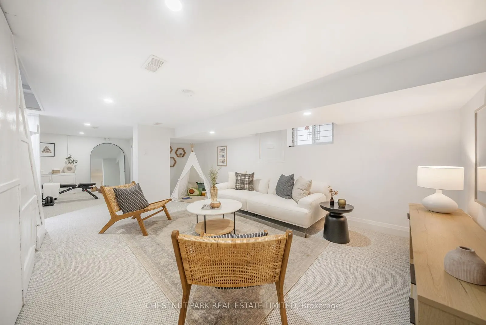Photo 30 of 553 Strathmore Boulevard, Toronto, Danforth Village-East York — HOMEH