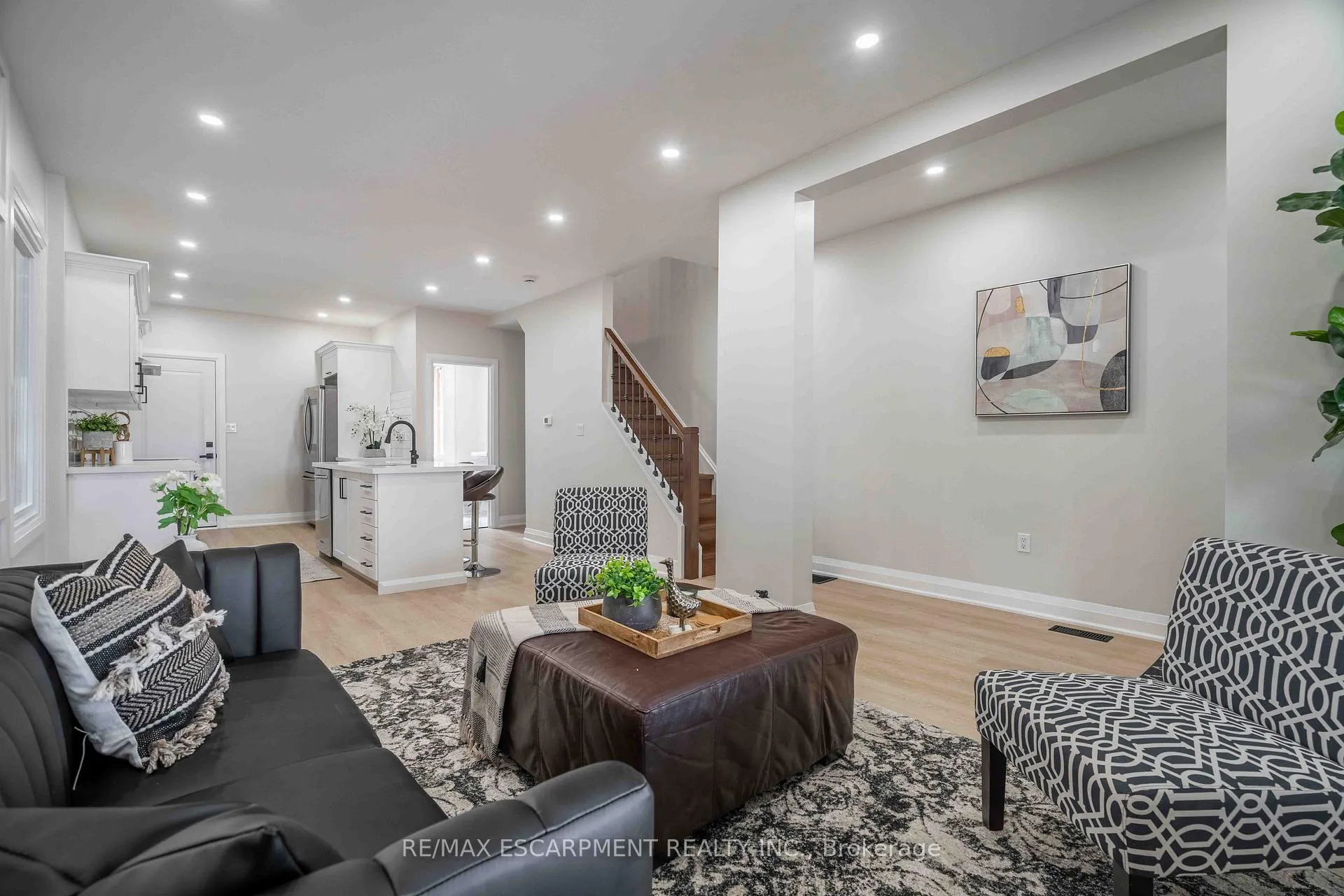 Photo 5 of 44 Lloyd Street, Hamilton, North End — HOMEH