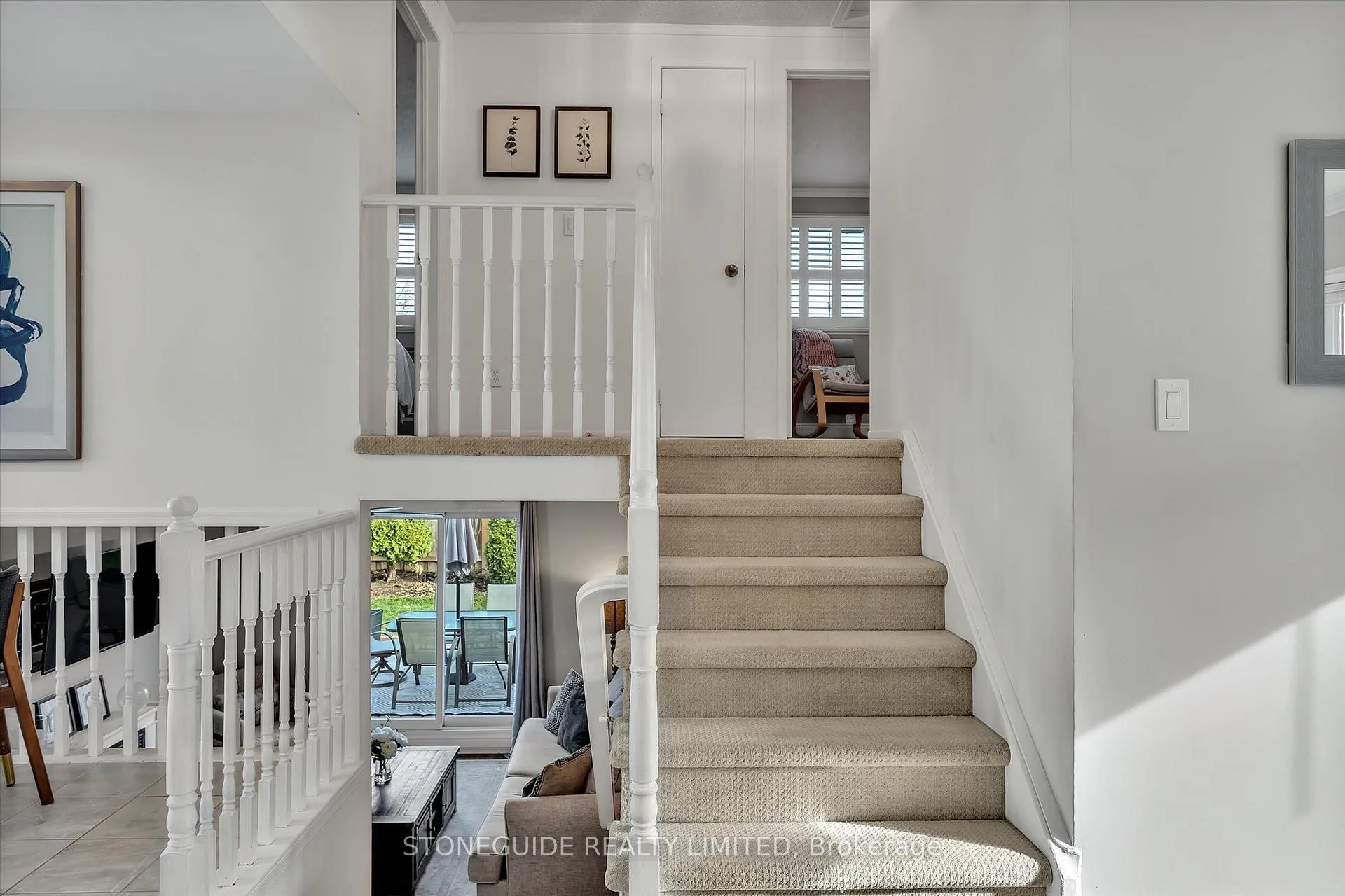 Photo 17 of 70 Homefield Square, Clarington, Courtice — HOMEH