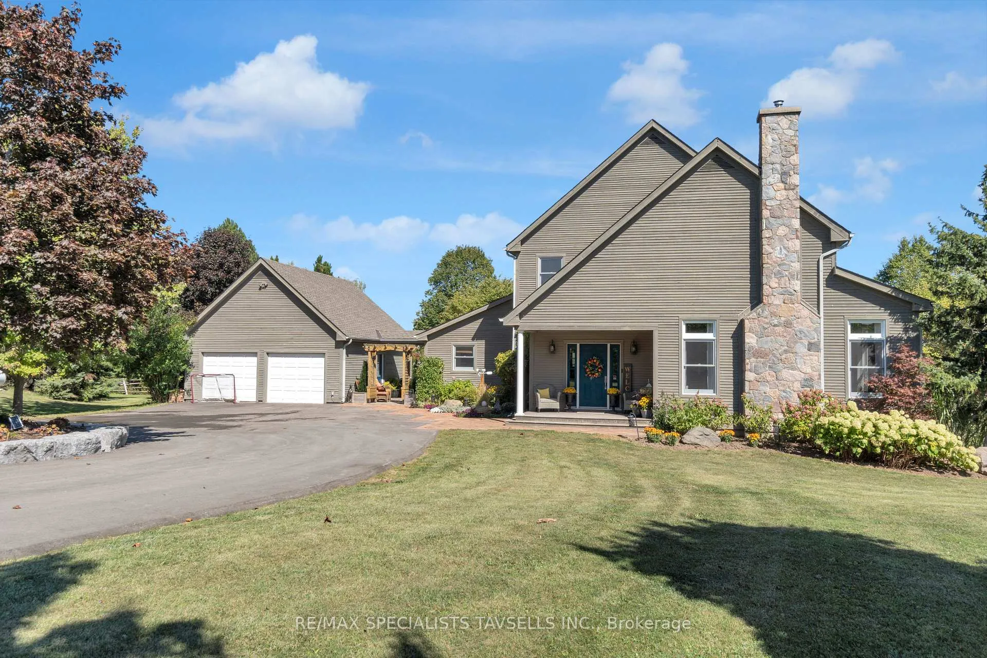 Photo 1 of 1137 Boston Mills Road, Caledon, Rural Caledon — HOMEH