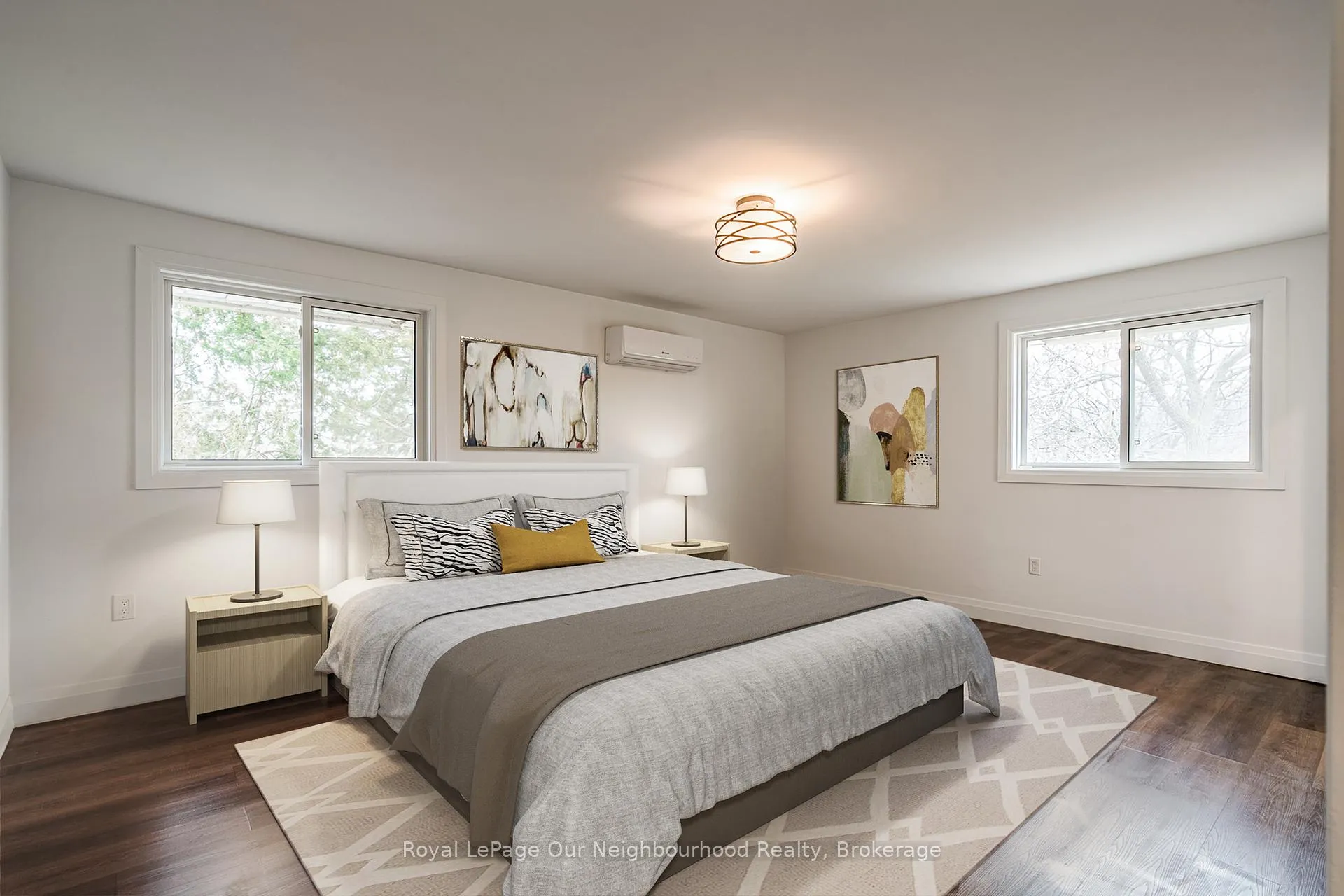 Photo 15 of 1352 Highway 8 Upper Expressway, Hamilton, Winona — HOMEH