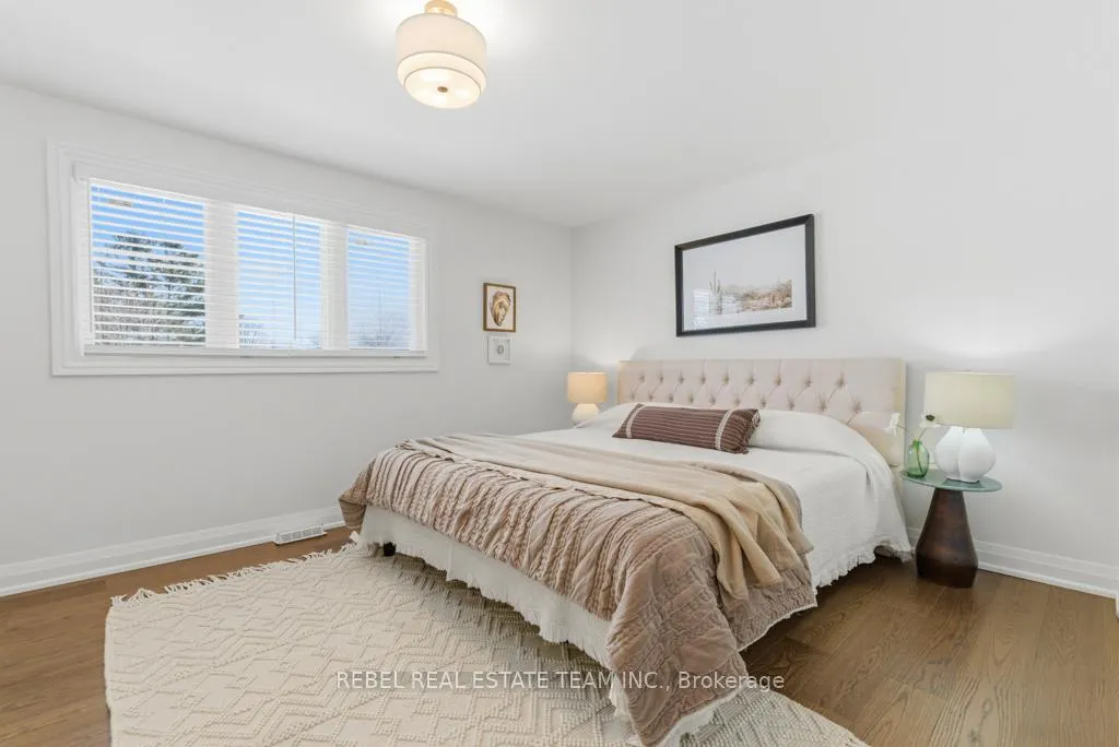 Photo 24 of 244 Waverly Street S, Oshawa, Vanier — HOMEH
