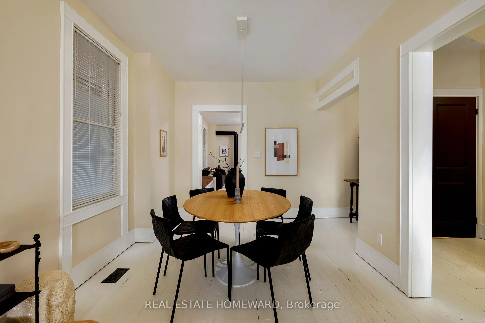 Photo 9 of 34 Ashdale Avenue, Toronto, Greenwood-Coxwell — HOMEH