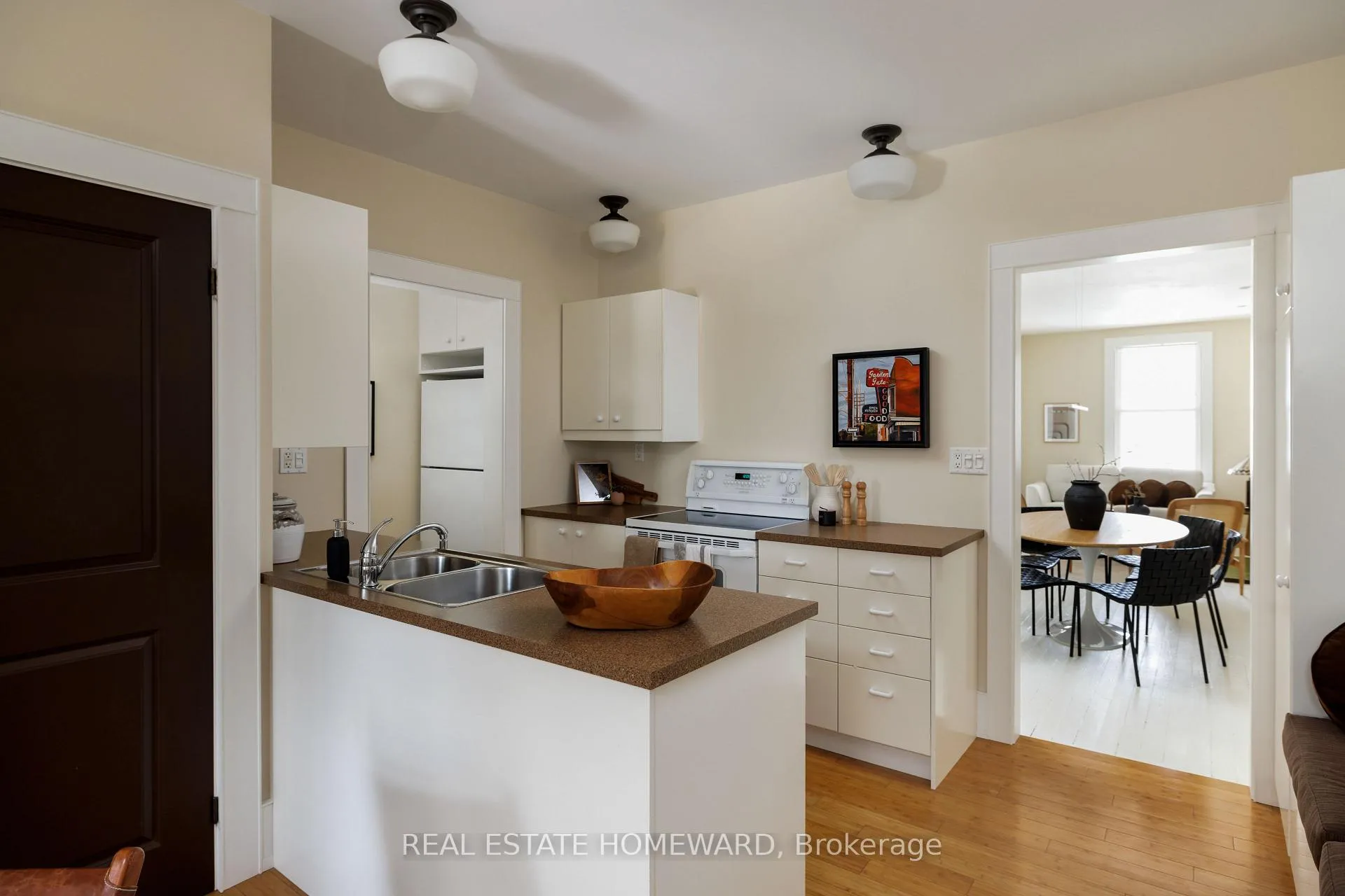 Photo 16 of 34 Ashdale Avenue, Toronto, Greenwood-Coxwell — HOMEH