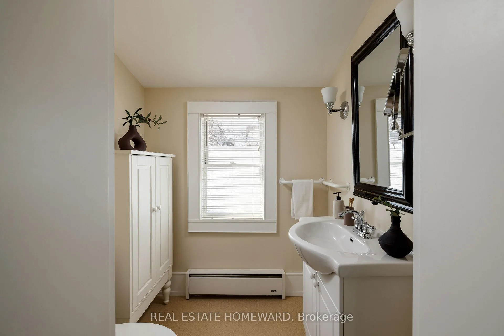 Photo 34 of 34 Ashdale Avenue, Toronto, Greenwood-Coxwell — HOMEH
