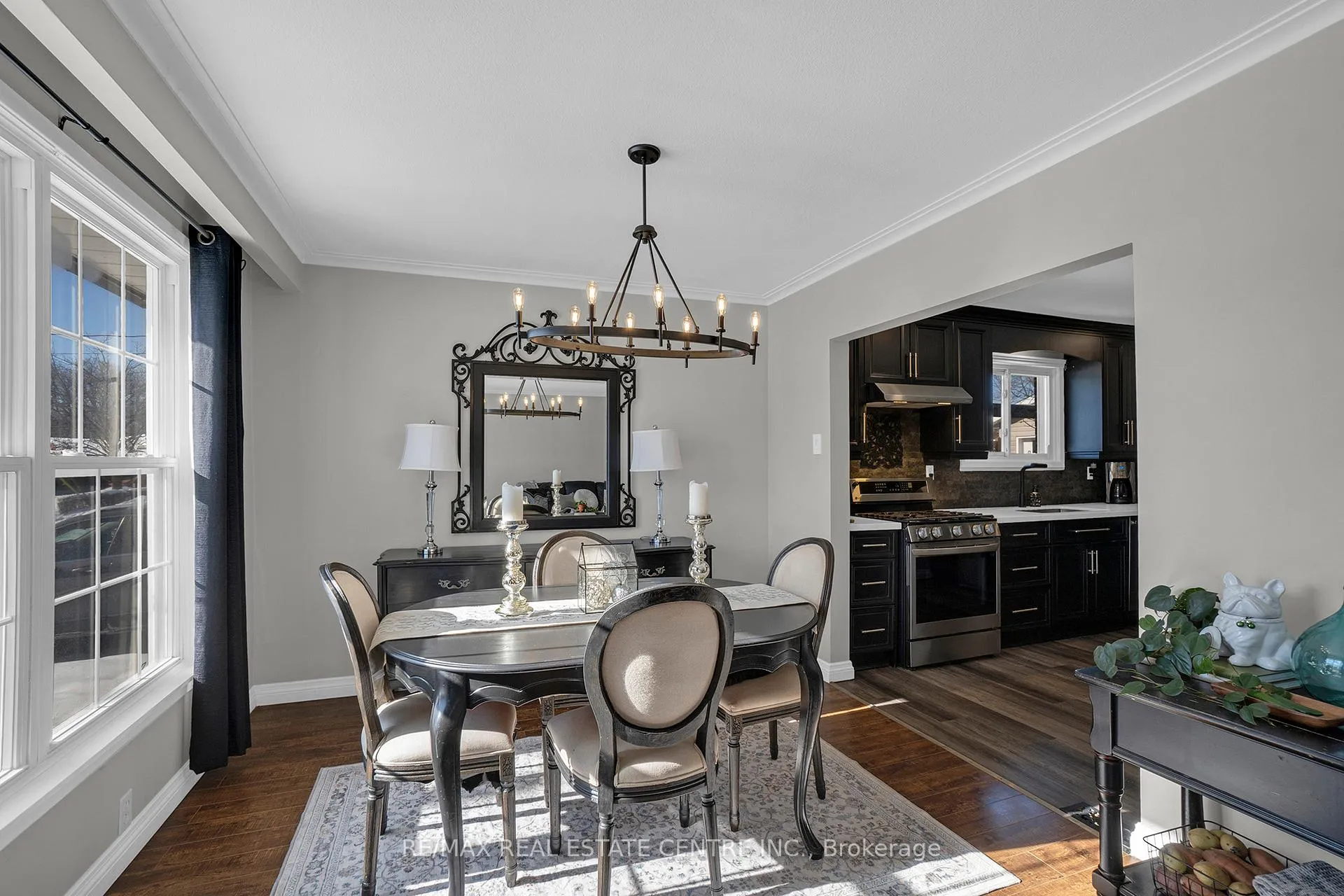 Photo 10 of 42 Moultrey Crescent, Halton Hills, Georgetown — HOMEH