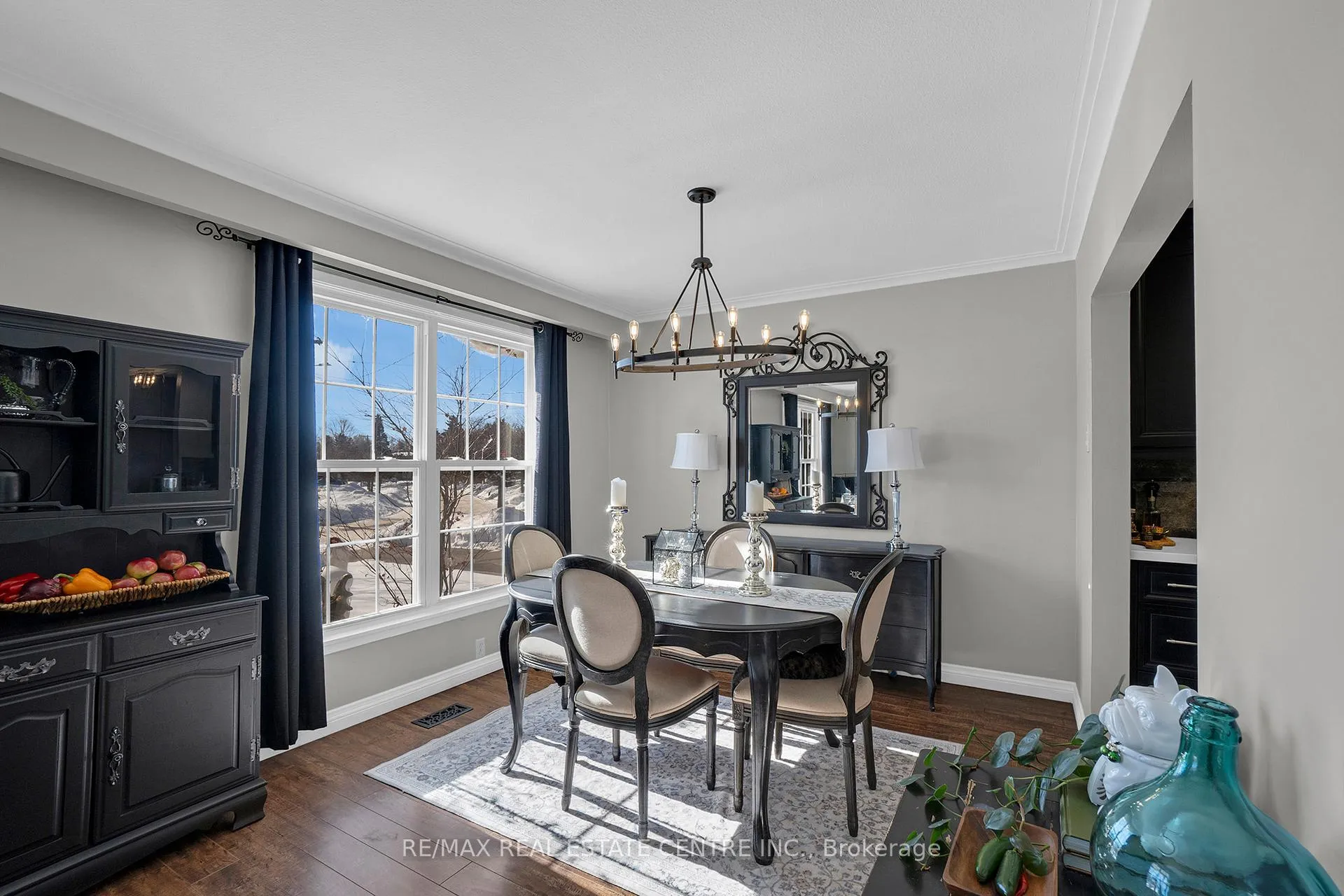 Photo 11 of 42 Moultrey Crescent, Halton Hills, Georgetown — HOMEH