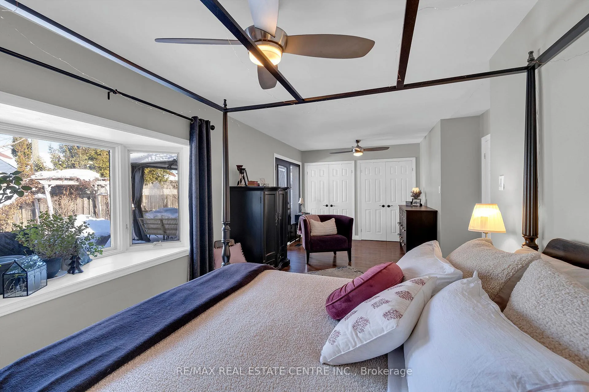 Photo 19 of 42 Moultrey Crescent, Halton Hills, Georgetown — HOMEH