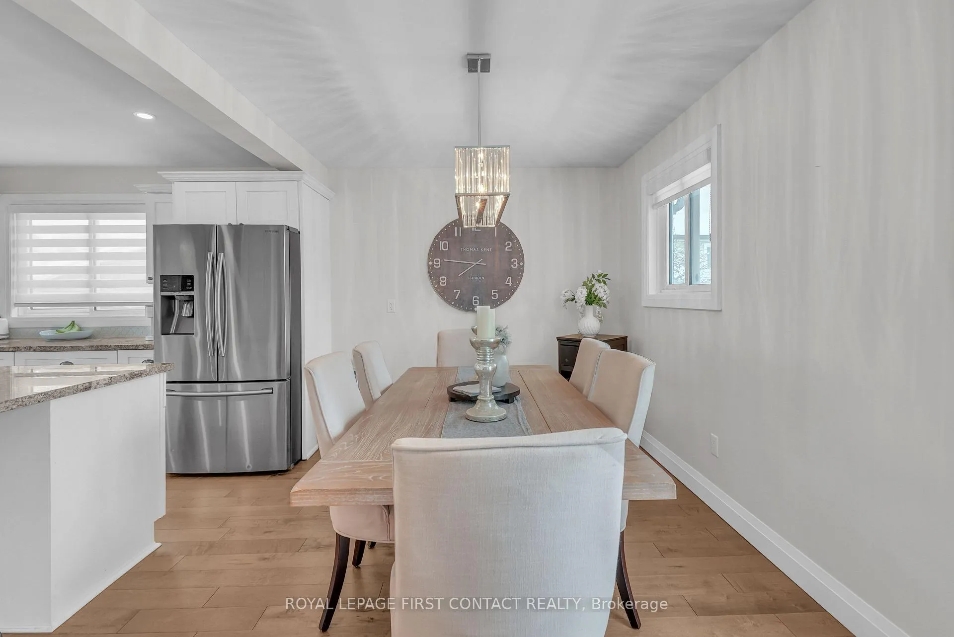 Photo 16 of 4 Grand Place, Barrie, Allandale Heights — HOMEH