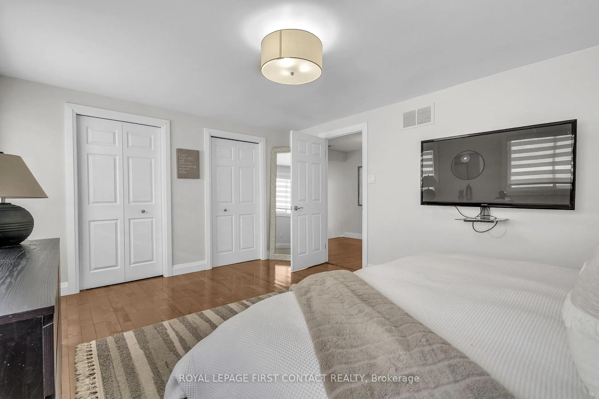 Photo 23 of 4 Grand Place, Barrie, Allandale Heights — HOMEH
