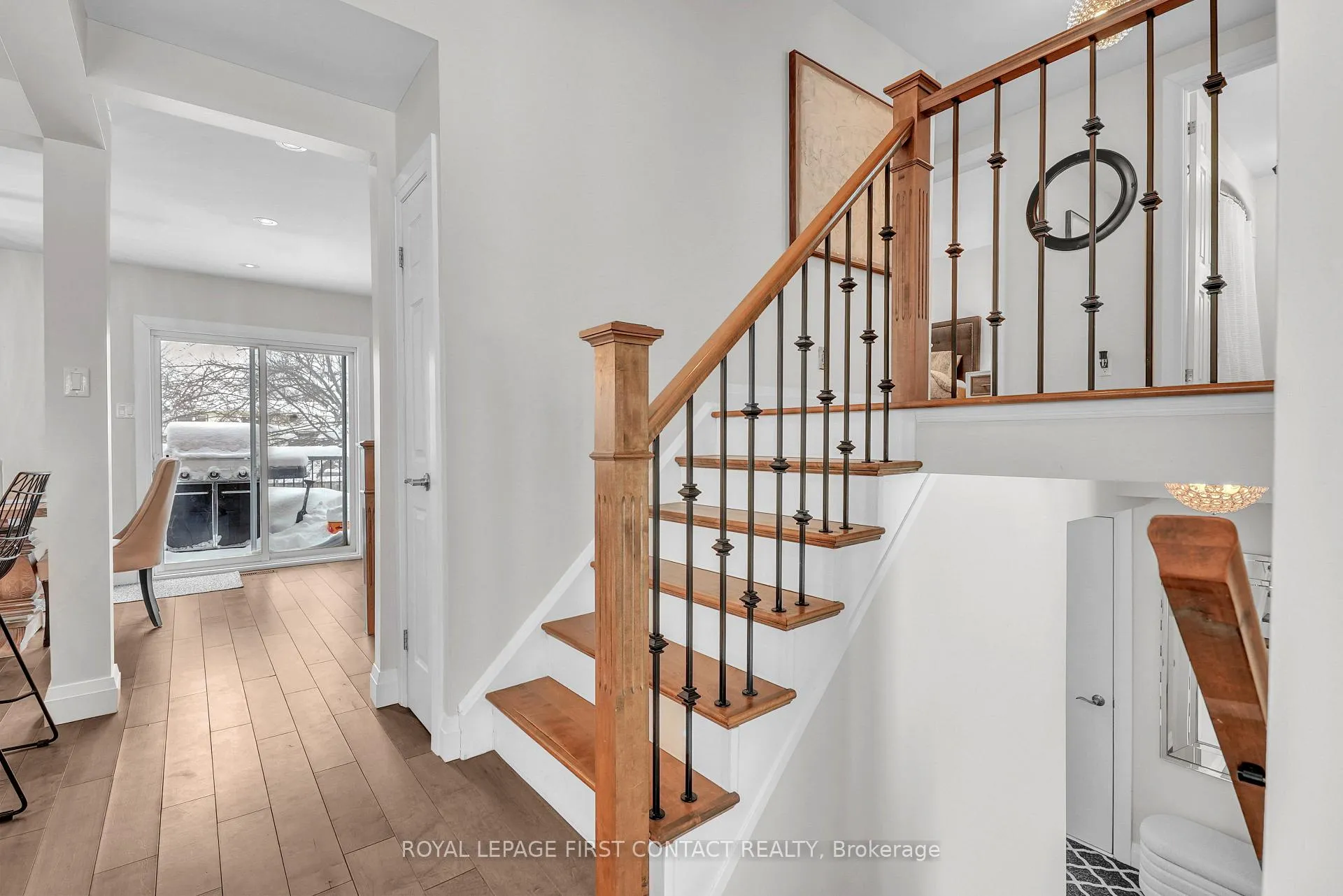 Photo 32 of 4 Grand Place, Barrie, Allandale Heights — HOMEH