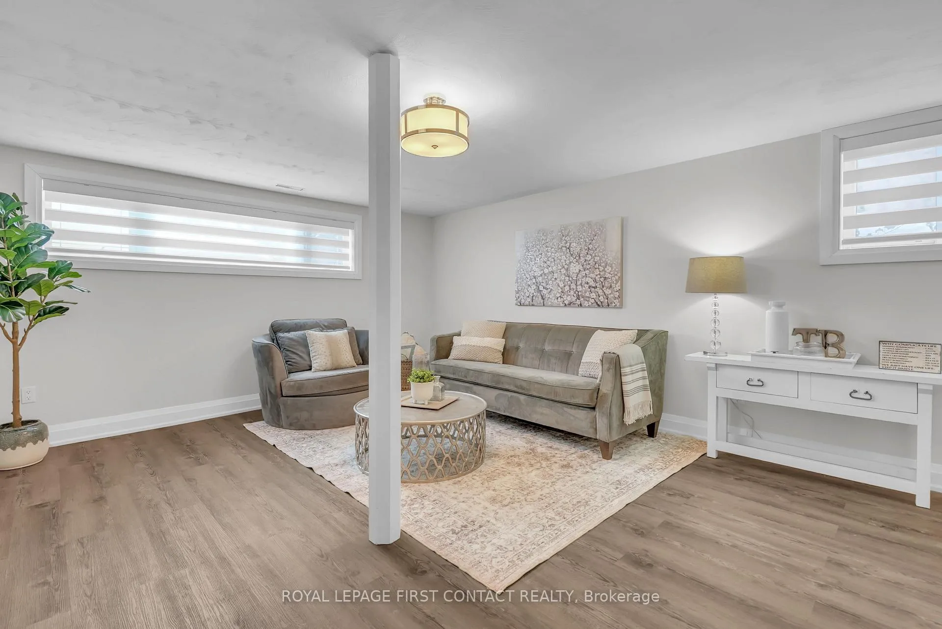 Photo 34 of 4 Grand Place, Barrie, Allandale Heights — HOMEH