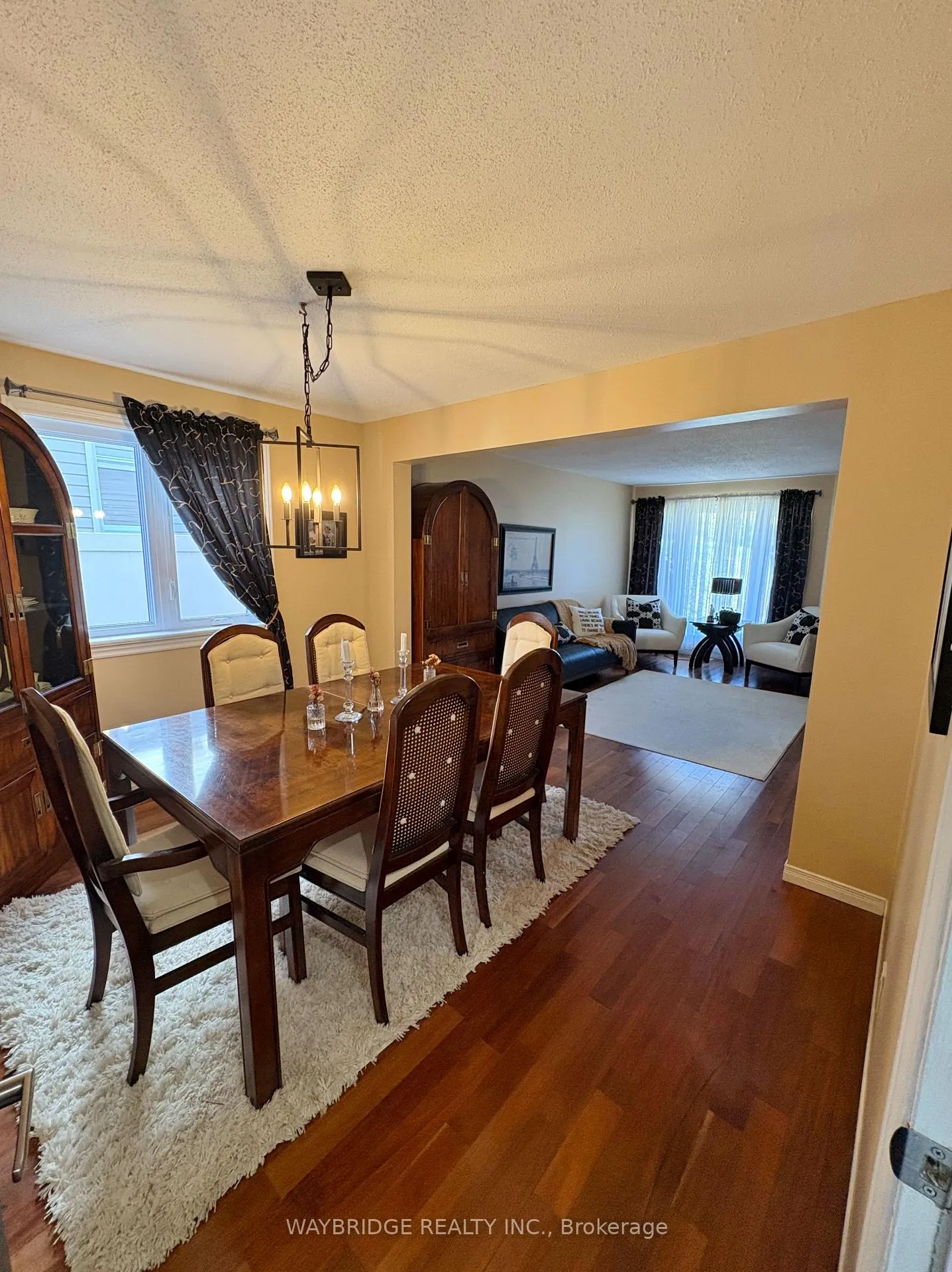 Photo 7 of 27 Chatham Gardens, Ottawa, Barrhaven - Cedargrove/Fraserdale — HOMEH