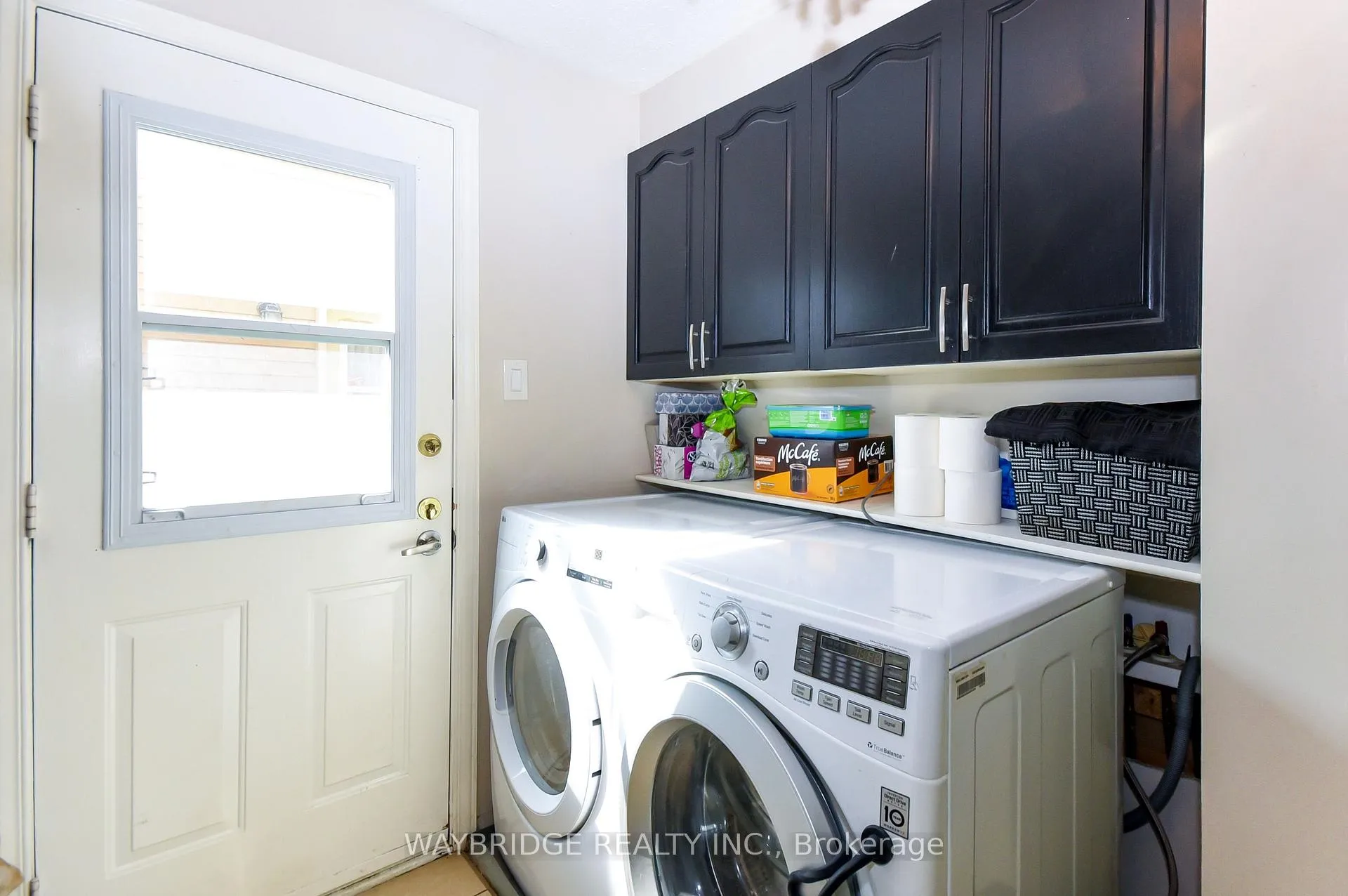 Photo 17 of 27 Chatham Gardens, Ottawa, Barrhaven - Cedargrove/Fraserdale — HOMEH