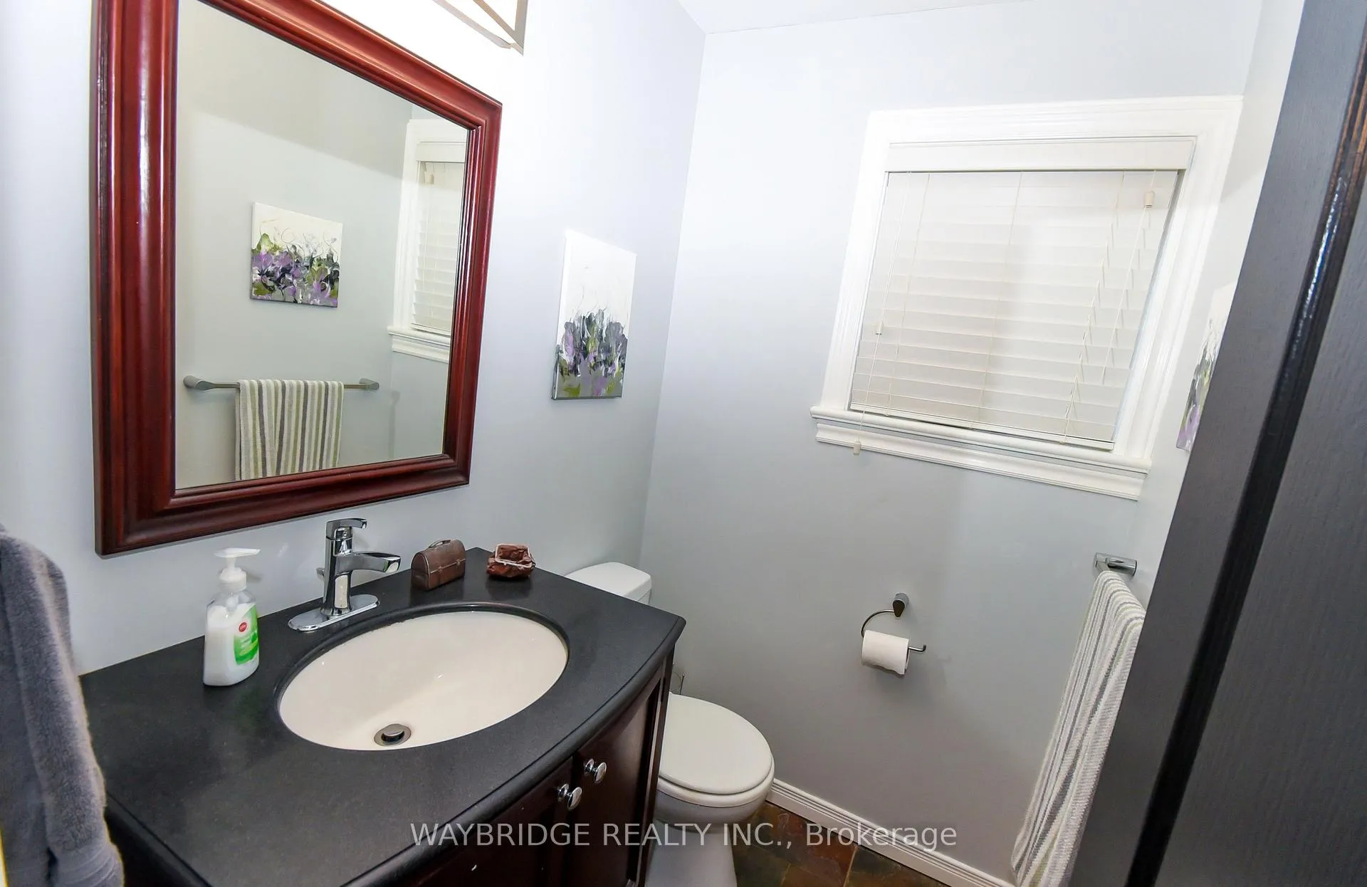Photo 18 of 27 Chatham Gardens, Ottawa, Barrhaven - Cedargrove/Fraserdale — HOMEH