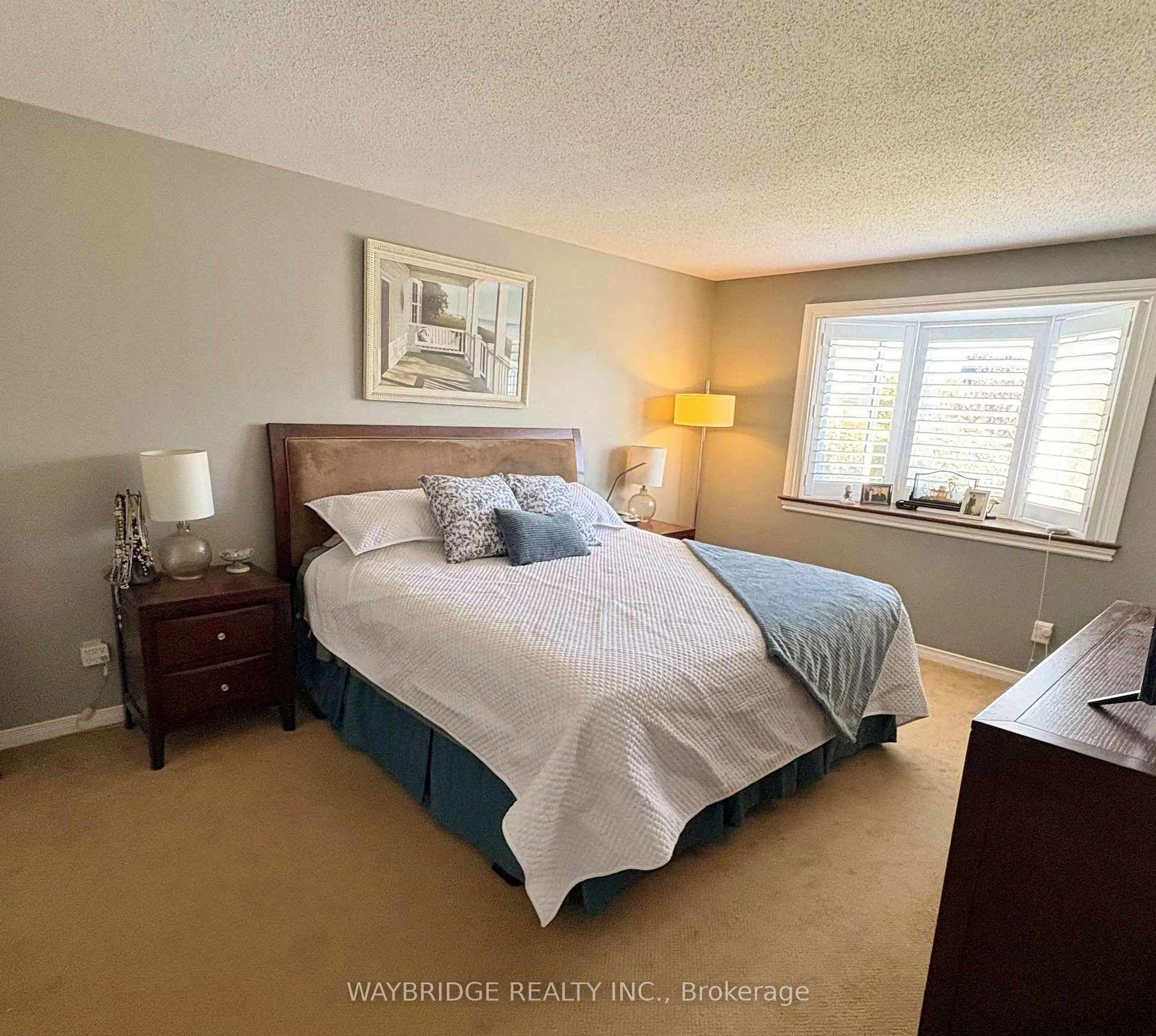 Photo 23 of 27 Chatham Gardens, Ottawa, Barrhaven - Cedargrove/Fraserdale — HOMEH