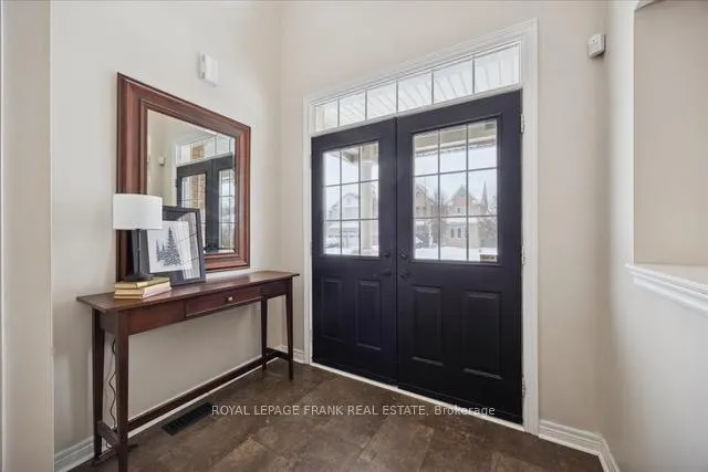 Photo 5 of 11 Fifeshire Court, Scugog, Port Perry — HOMEH