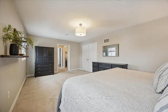 Photo 24 of 11 Fifeshire Court, Scugog, Port Perry — HOMEH