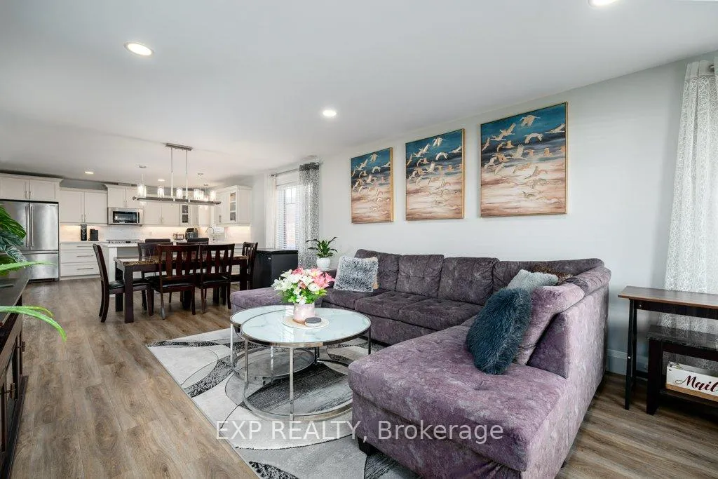 Photo 1 of 9 Cardinal Court, Prince Edward County, Sophiasburg Ward — HOMEH