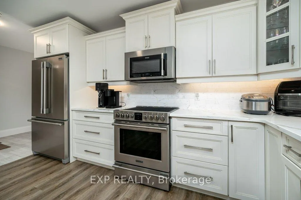 Photo 12 of 9 Cardinal Court, Prince Edward County, Sophiasburg Ward — HOMEH