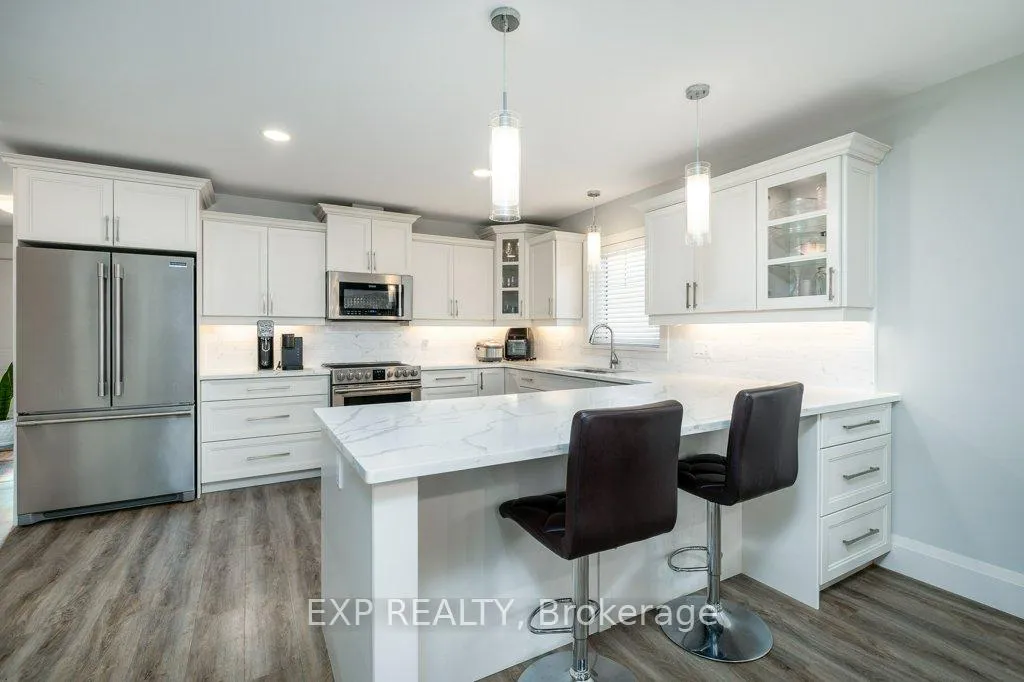 Photo 14 of 9 Cardinal Court, Prince Edward County, Sophiasburg Ward — HOMEH