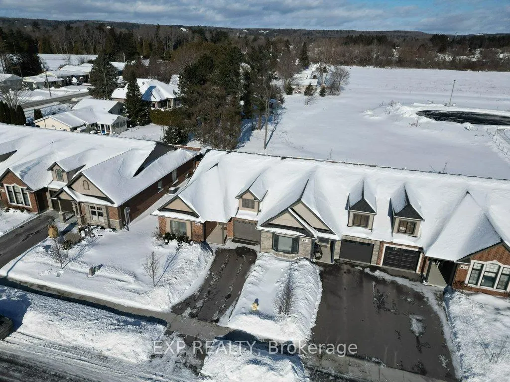 Photo 23 of 9 Cardinal Court, Prince Edward County, Sophiasburg Ward — HOMEH