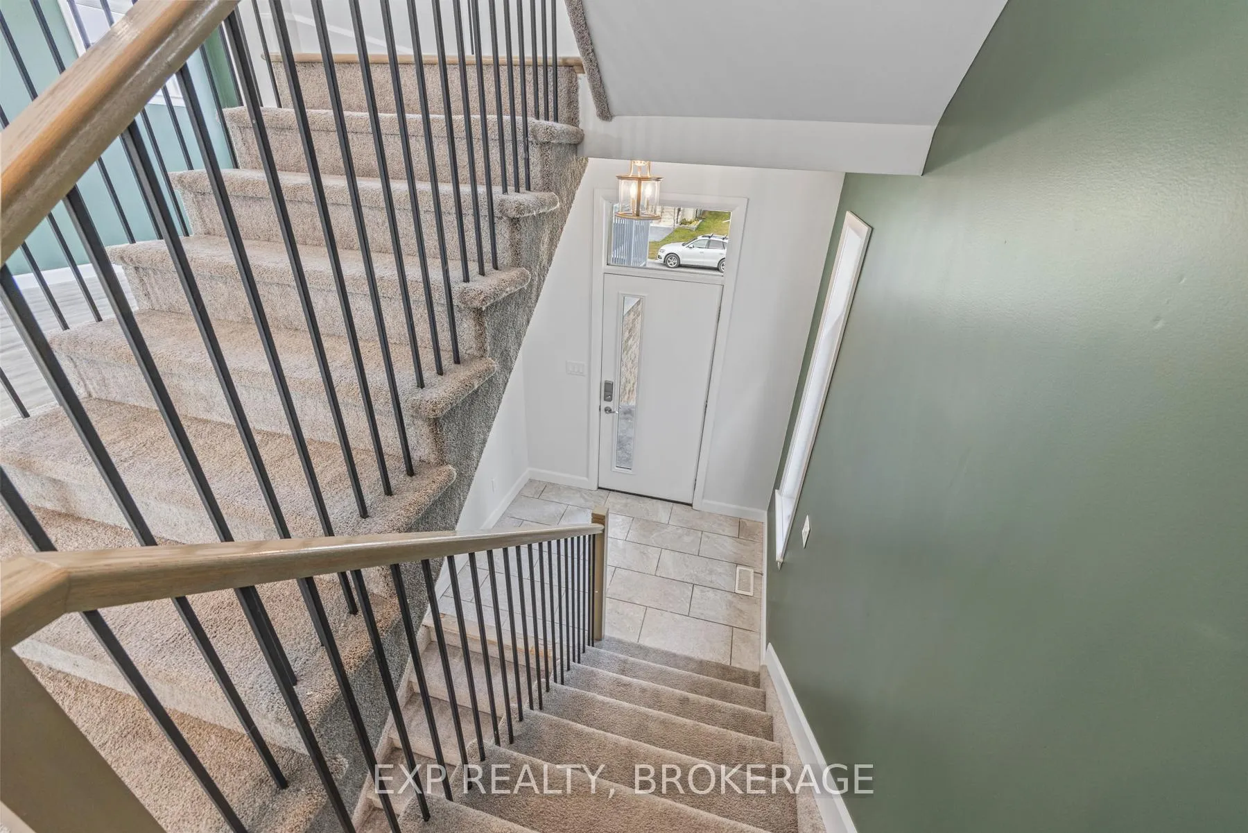Photo 16 of 120 Superior Drive, Loyalist, Amherstview — HOMEH