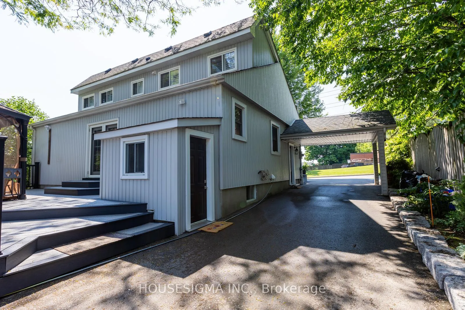 Photo 4 of 4 Concession Street E, Clarington, Bowmanville — HOMEH