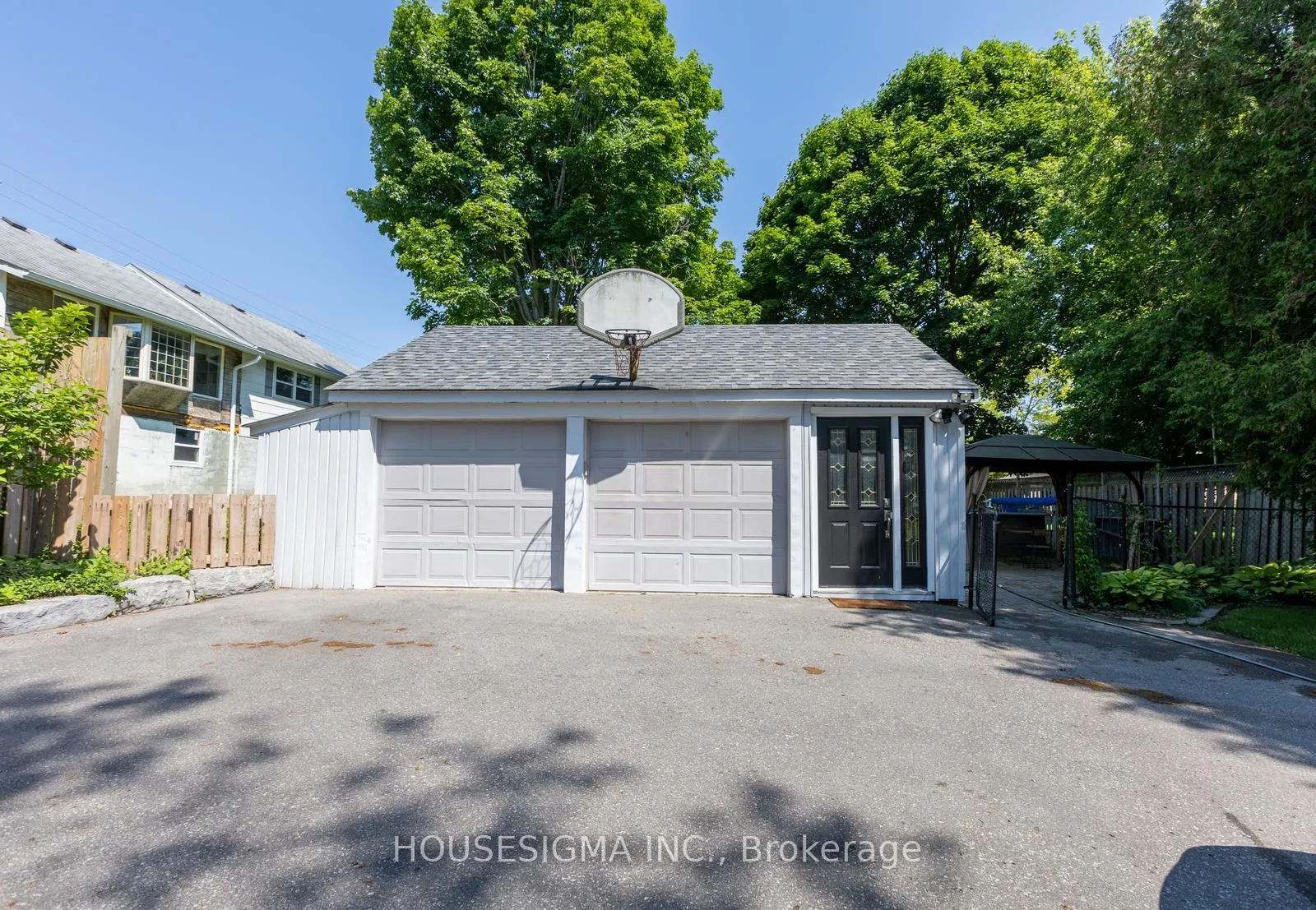 Photo 6 of 4 Concession Street E, Clarington, Bowmanville — HOMEH