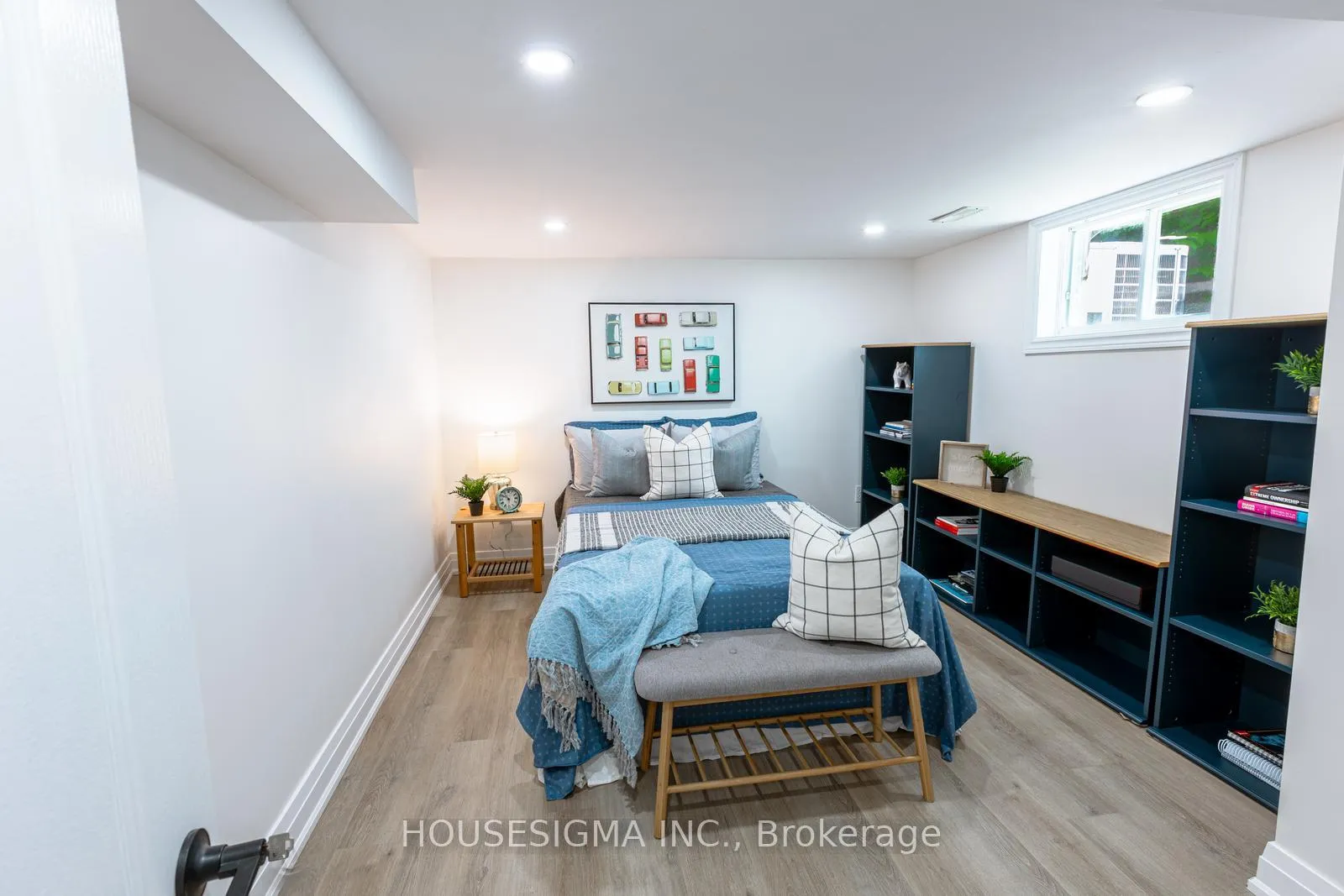 Photo 16 of 4 Concession Street E, Clarington, Bowmanville — HOMEH