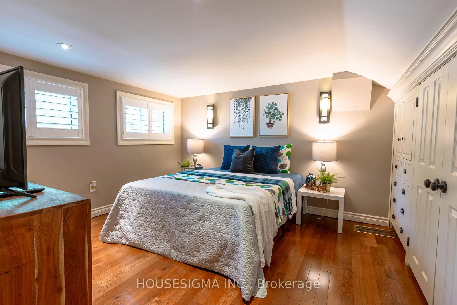Photo 34 of 4 Concession Street E, Clarington, Bowmanville — HOMEH