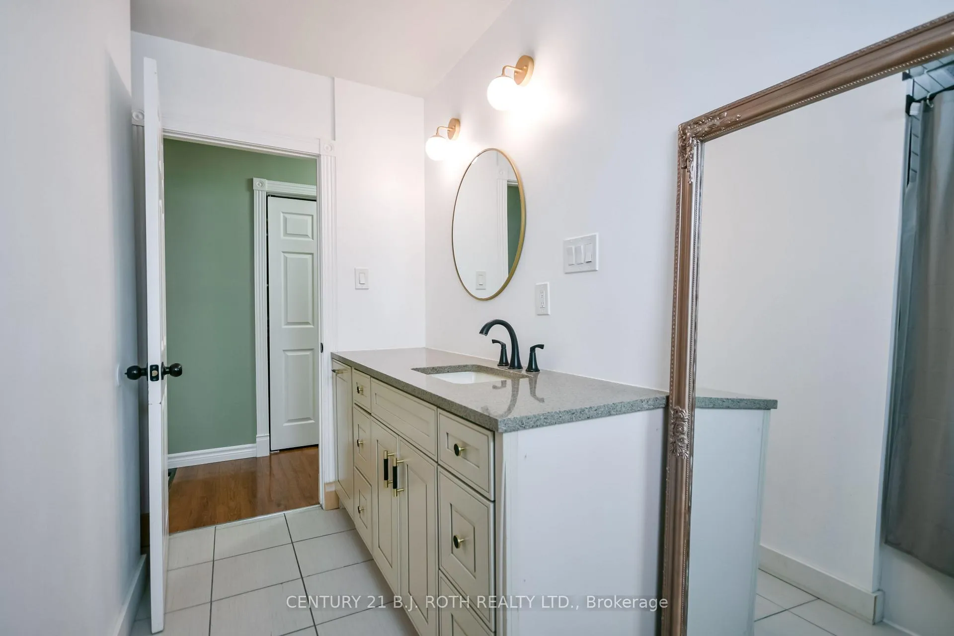 Photo 22 of 6 Glenview Avenue, Springwater, Elmvale — HOMEH