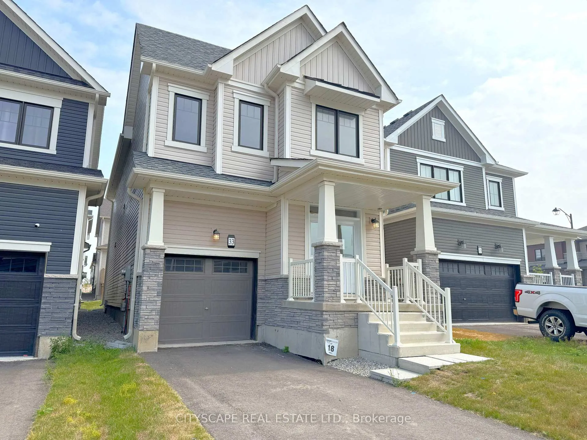 Front of 33 Basswood Crescent