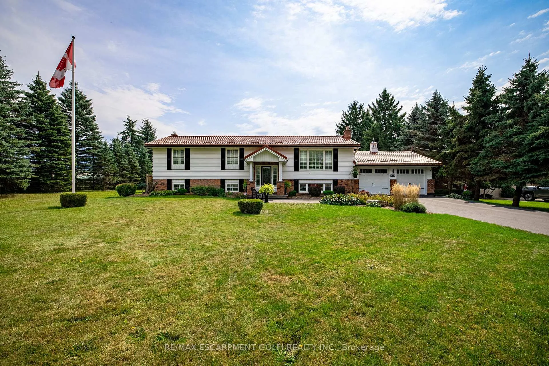Photo 3 of 534 Concession 8 Road E, Hamilton, Rural Flamborough — HOMEH