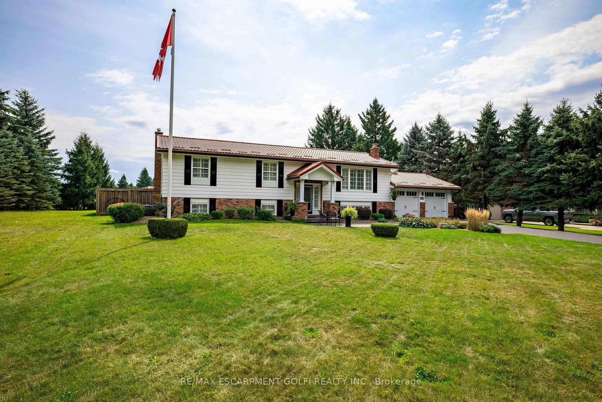 Photo 4 of 534 Concession 8 Road E, Hamilton, Rural Flamborough — HOMEH