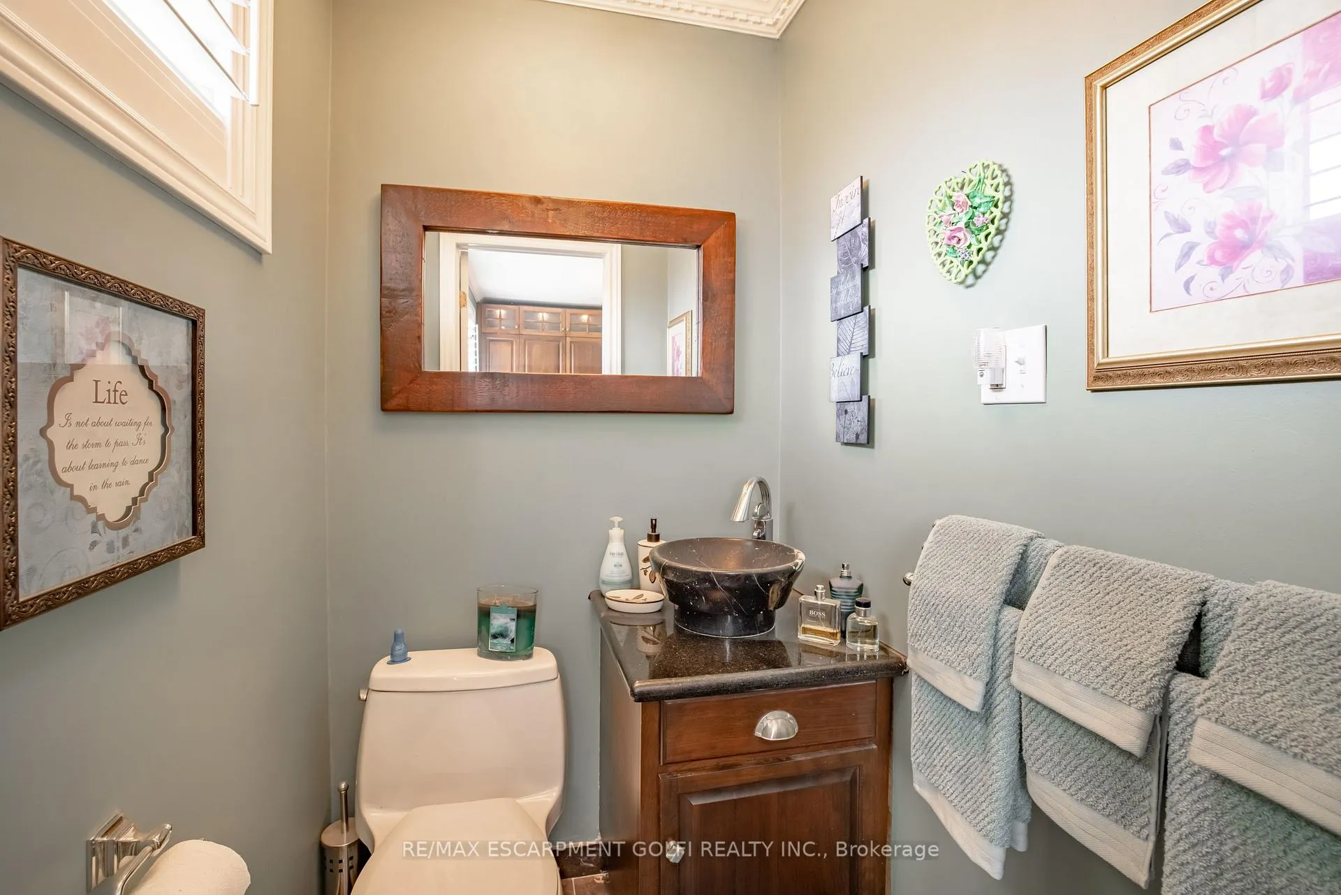Photo 17 of 534 Concession 8 Road E, Hamilton, Rural Flamborough — HOMEH