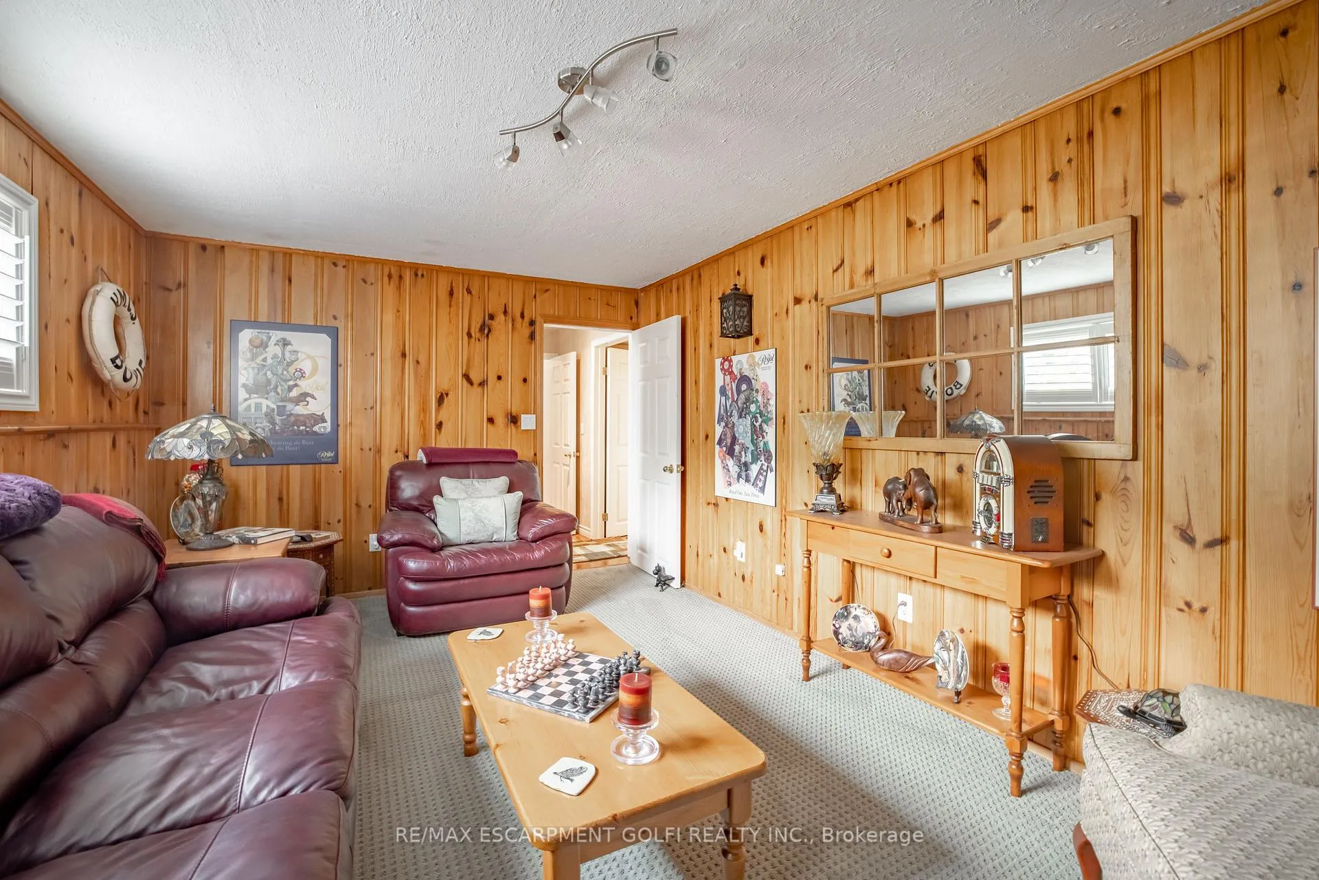 Photo 20 of 534 Concession 8 Road E, Hamilton, Rural Flamborough — HOMEH