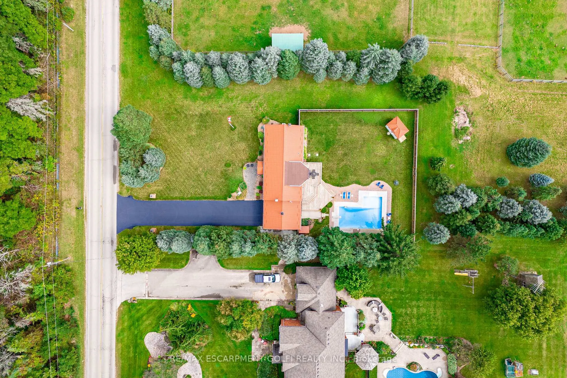 Photo 32 of 534 Concession 8 Road E, Hamilton, Rural Flamborough — HOMEH