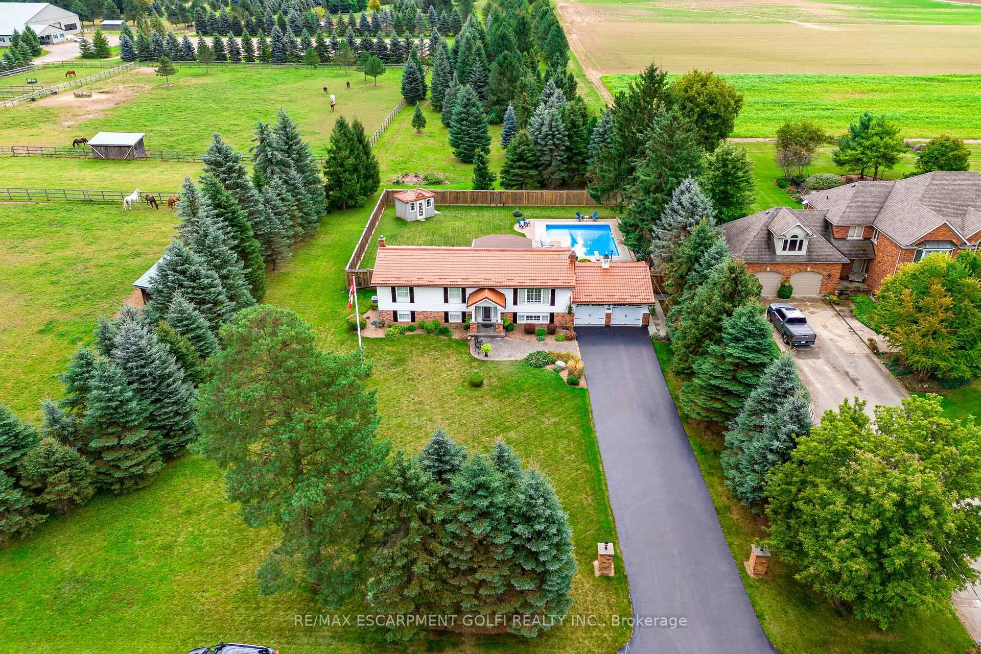 Photo 38 of 534 Concession 8 Road E, Hamilton, Rural Flamborough — HOMEH