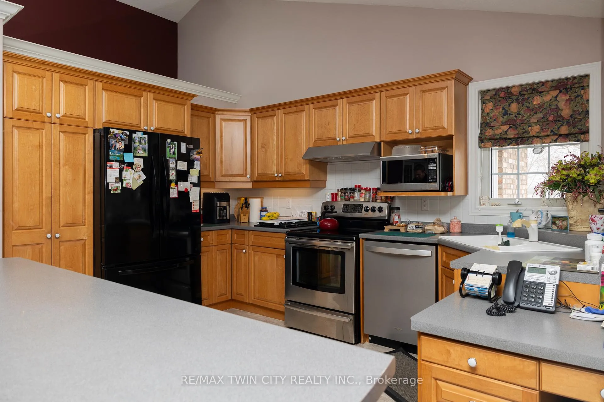 Photo 15 of 560 West Quarter Townlin Road, Brant, Burford — HOMEH