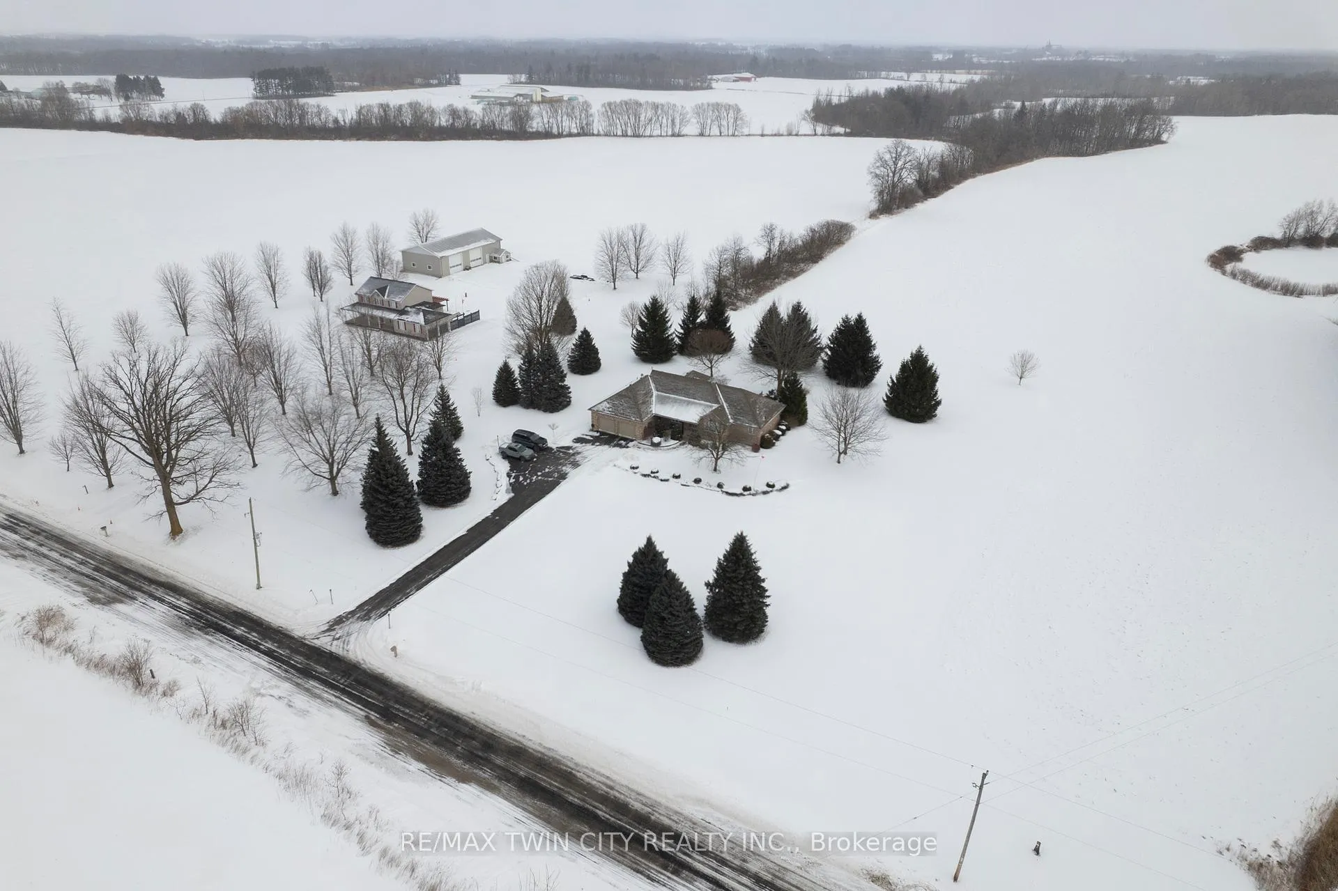 Photo 27 of 560 West Quarter Townlin Road, Brant, Burford — HOMEH