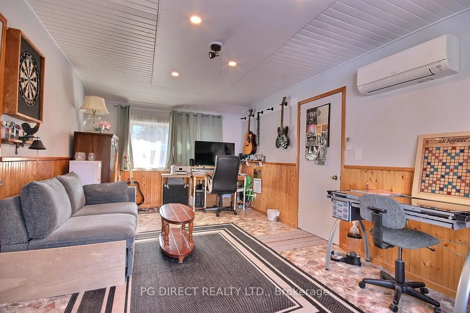 Photo 12 of 644 Smokes Point Road, Prince Edward County, Ameliasburgh — HOMEH